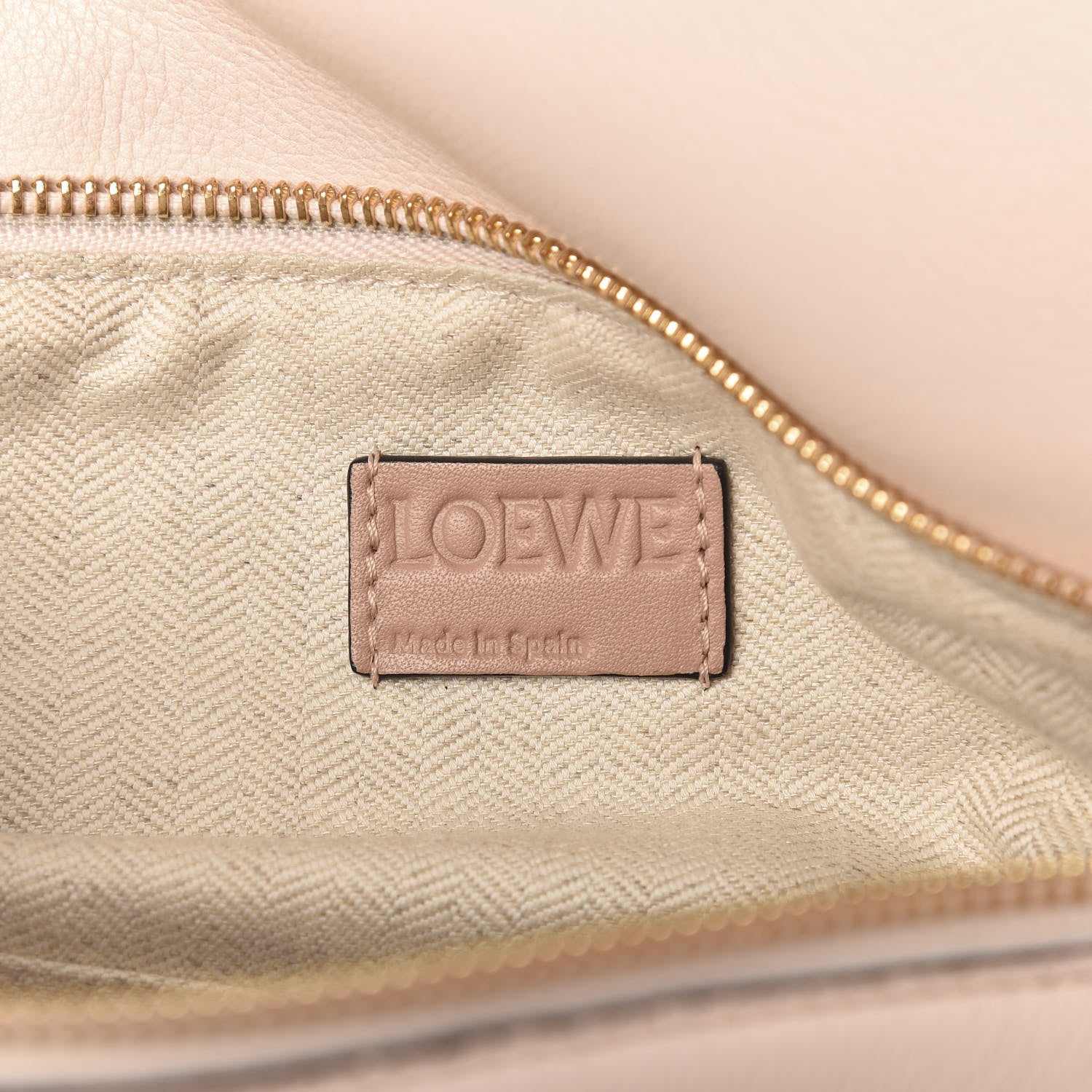 Loewe Calfskin Suede Medium Puzzle Bag Blush 6 of 9