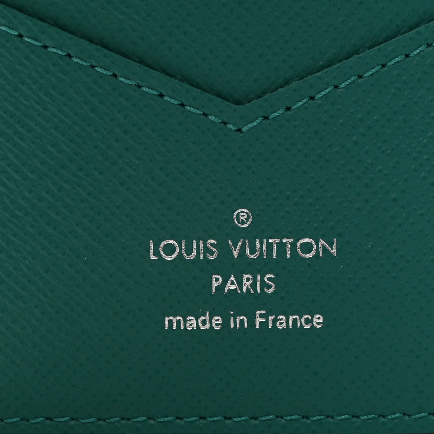 Louis Vuitton Monogram Taiga Passport Cover Vert 6 of 8