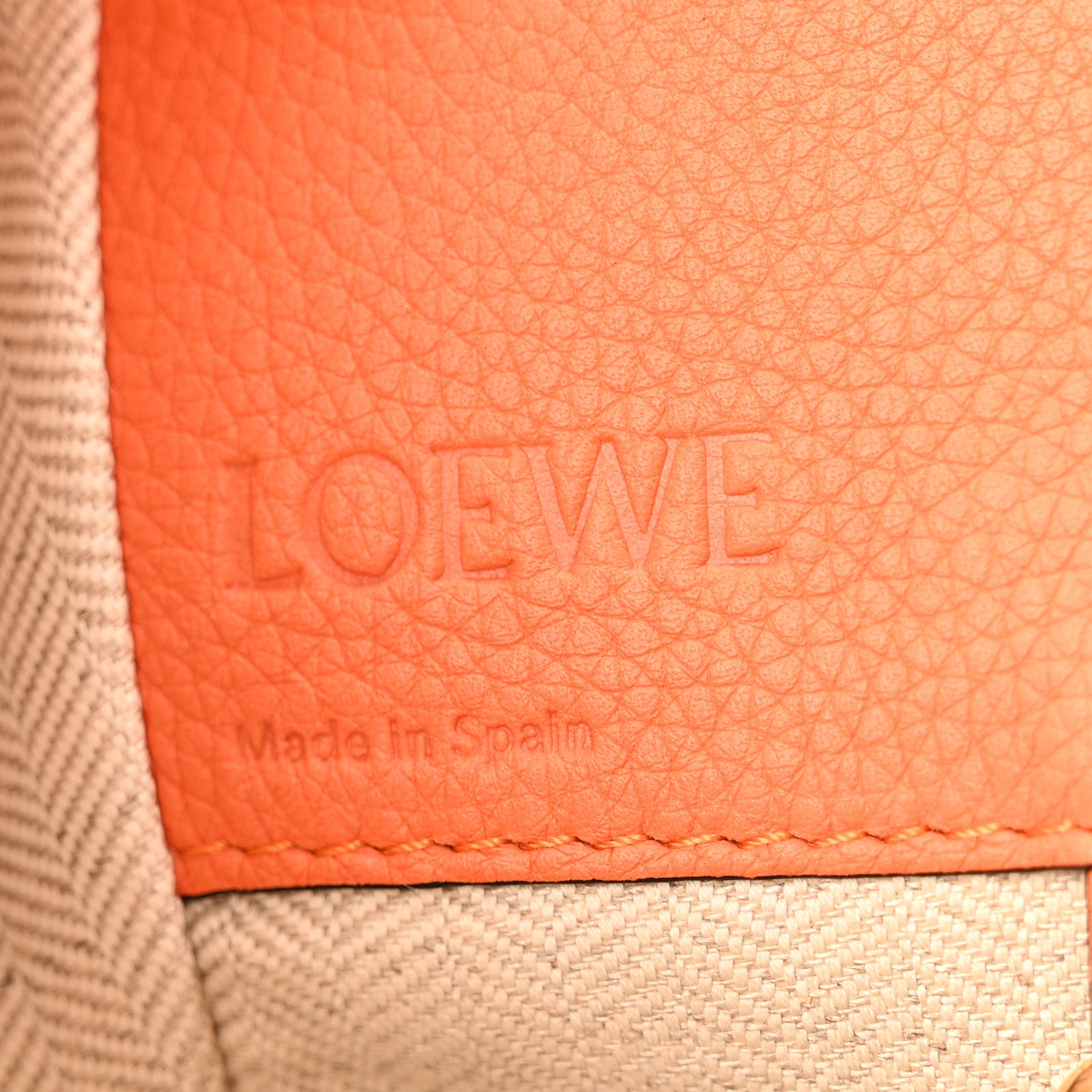 eRiNGo　0331 Loewe Grained Calfskin Small Hammock Shoulder Bag Apricot Orange