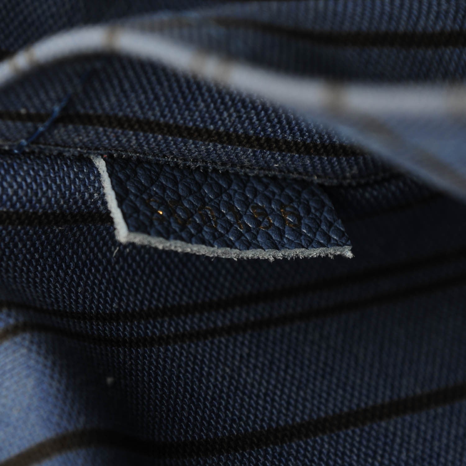 Louis Vuitton Empreinte Montaigne MM Denim 8 of 8