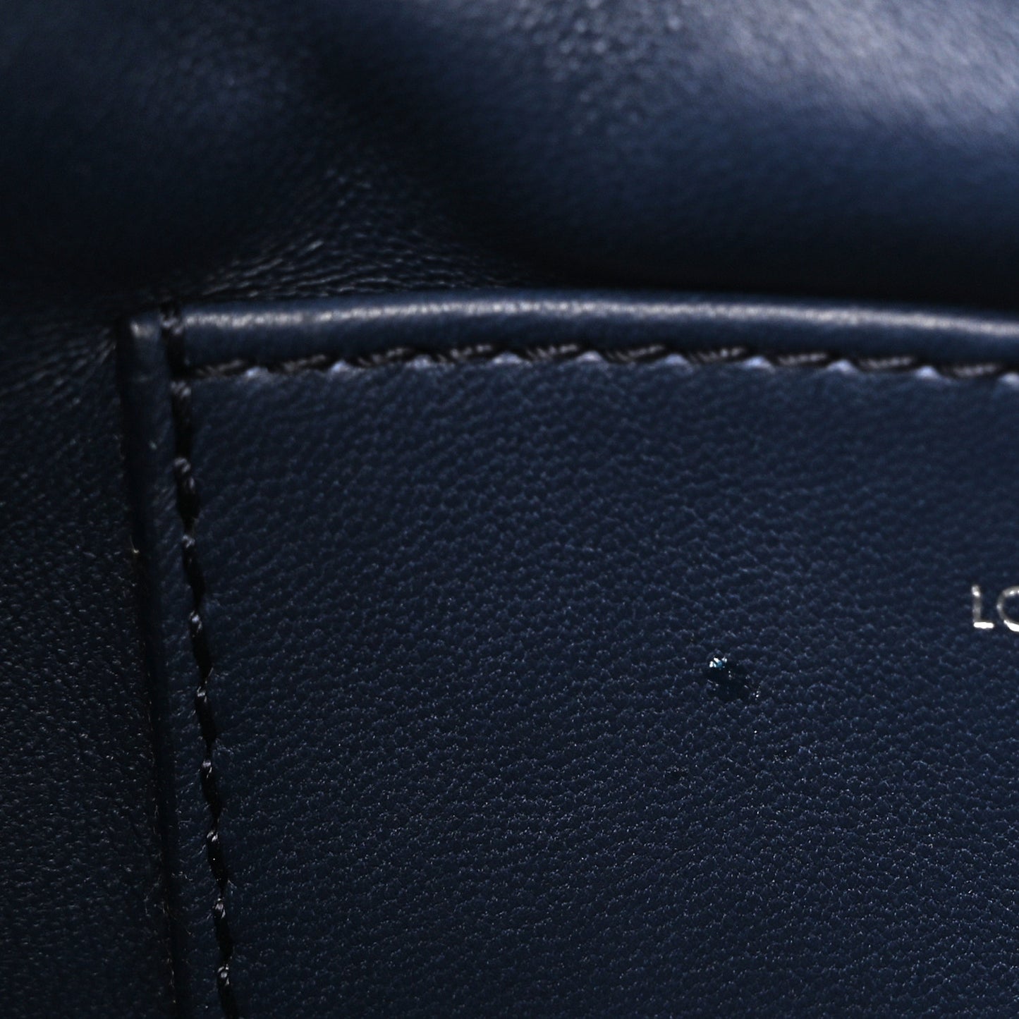 Lambskin Malletage Contraste GO-14 PM Blue