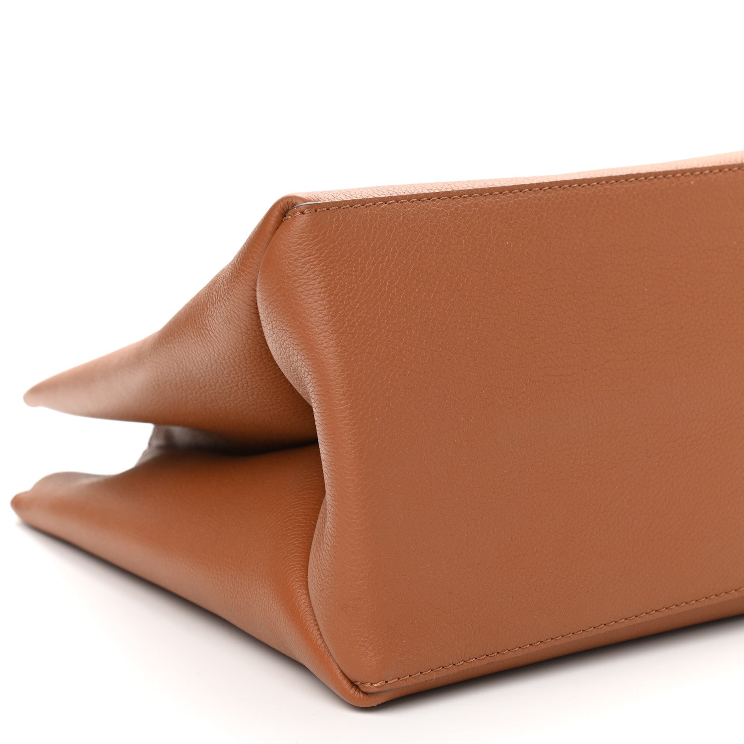 Louis Vuitton Grained Calfskin Lockme Shopper Chataigne 7 of 8