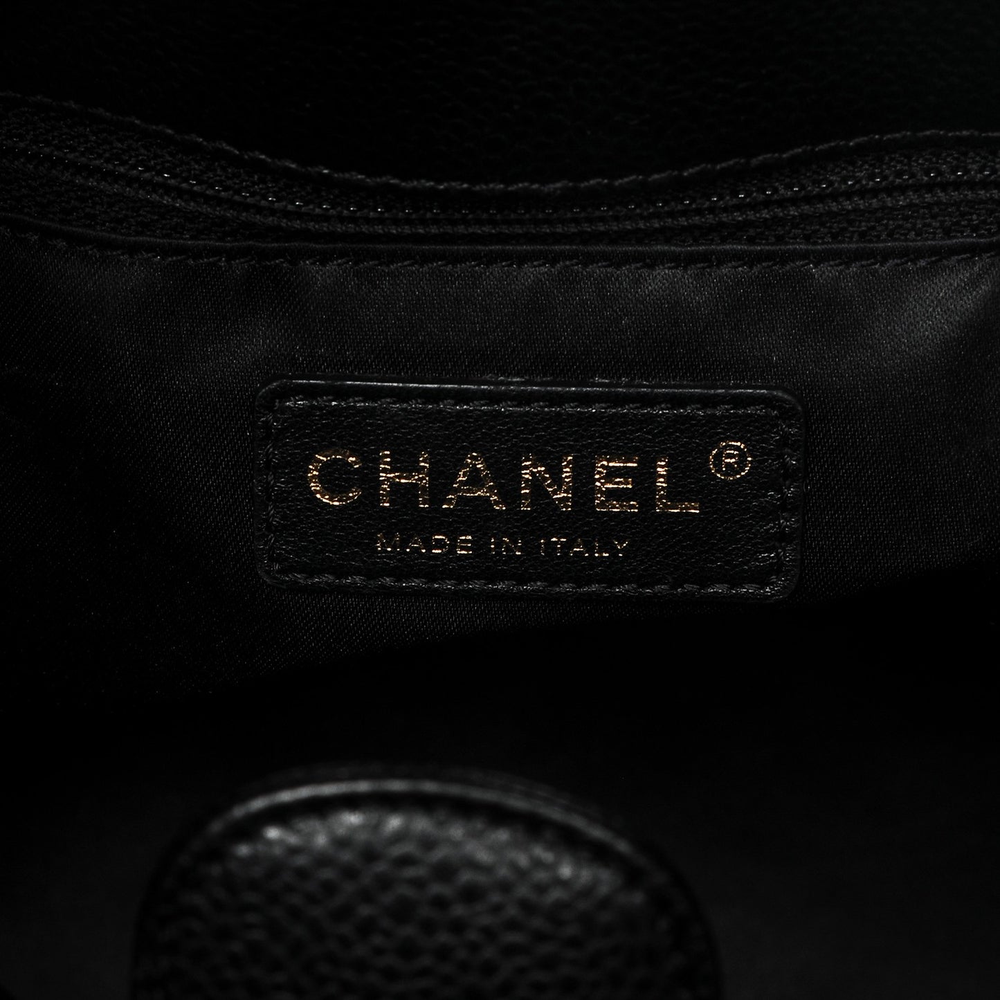 Caviar Quilted Petit Shopping Tote PST Black
