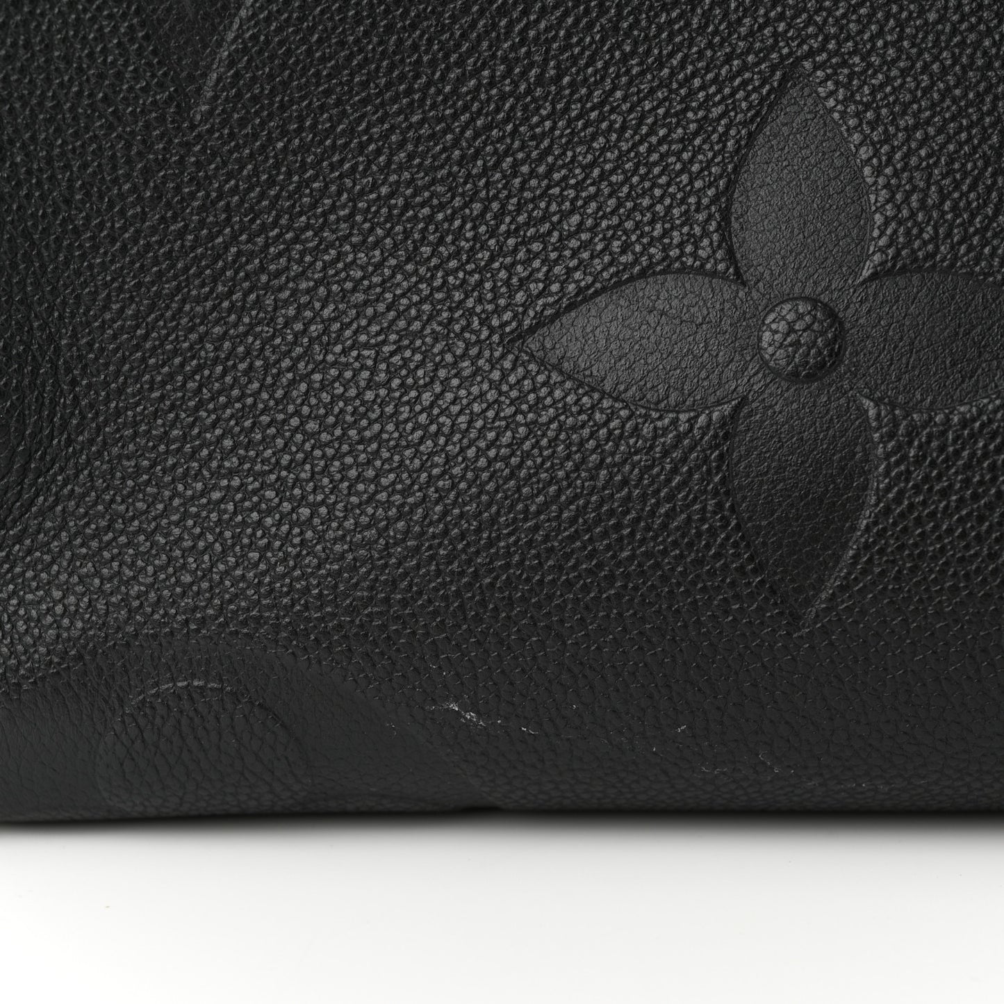 Empreinte Monogram Giant Onthego MM Black