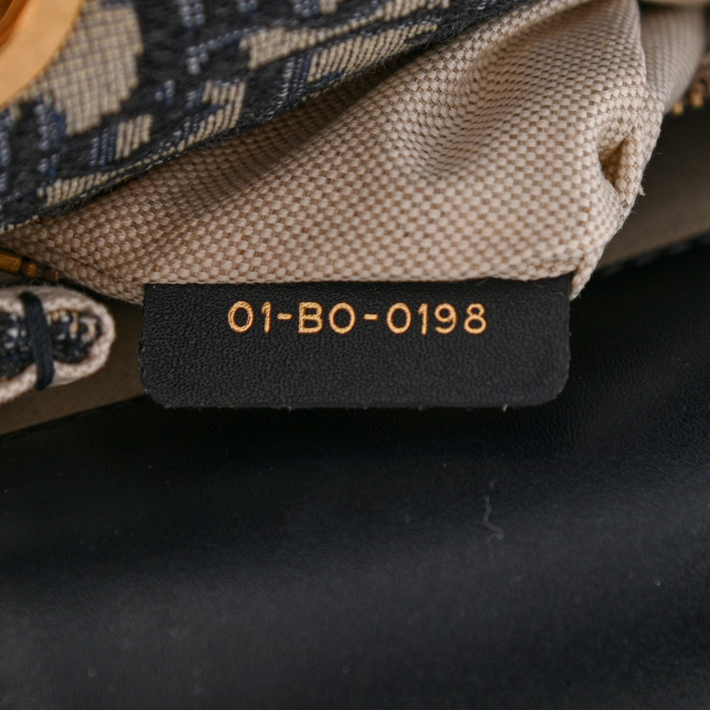 Oblique CD Lock Chain Flap Blue