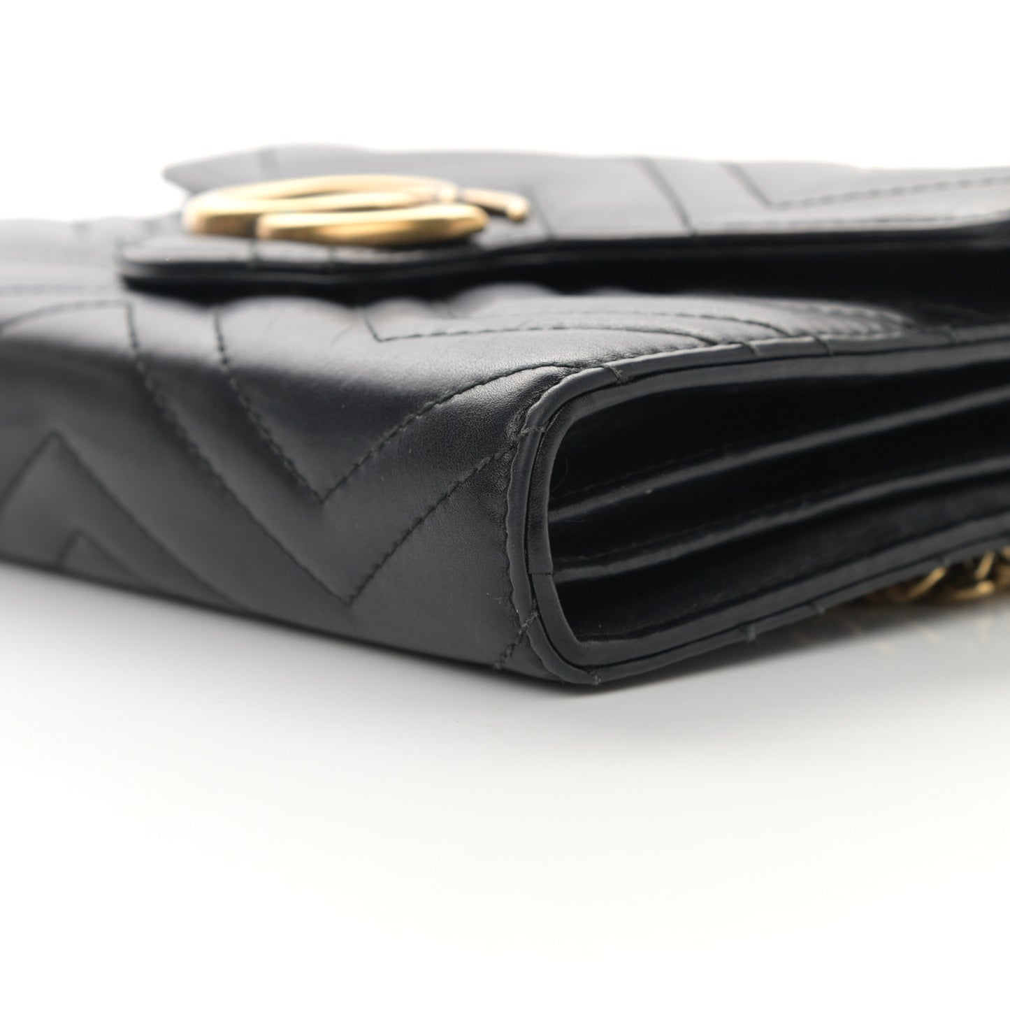 Calfskin Matelasse GG Marmont Chain Wallet Black