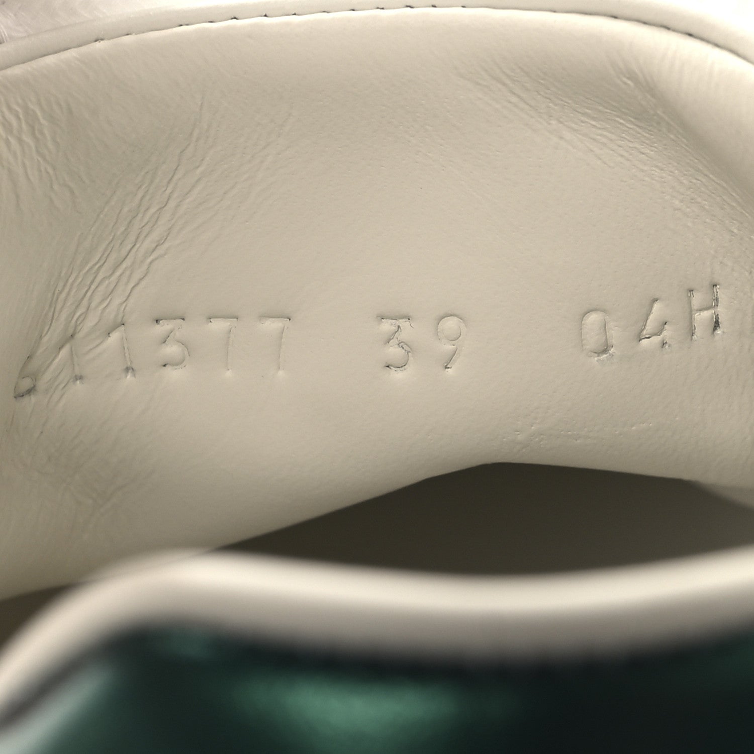 Gucci Calfskin Web GG Apple Embroidered Womens Ace Sneakers 39 White 7 of 10