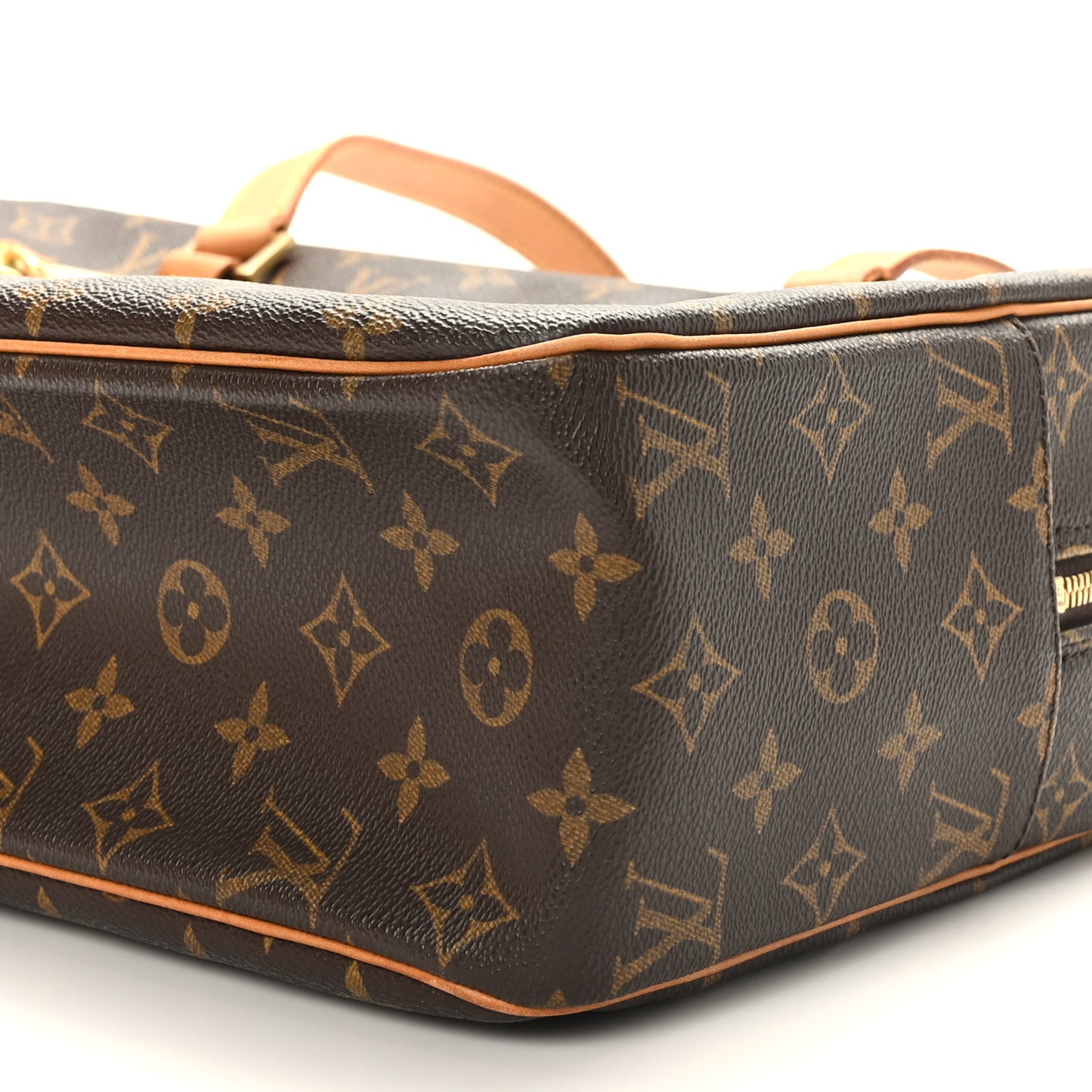 Monogram Cite GM