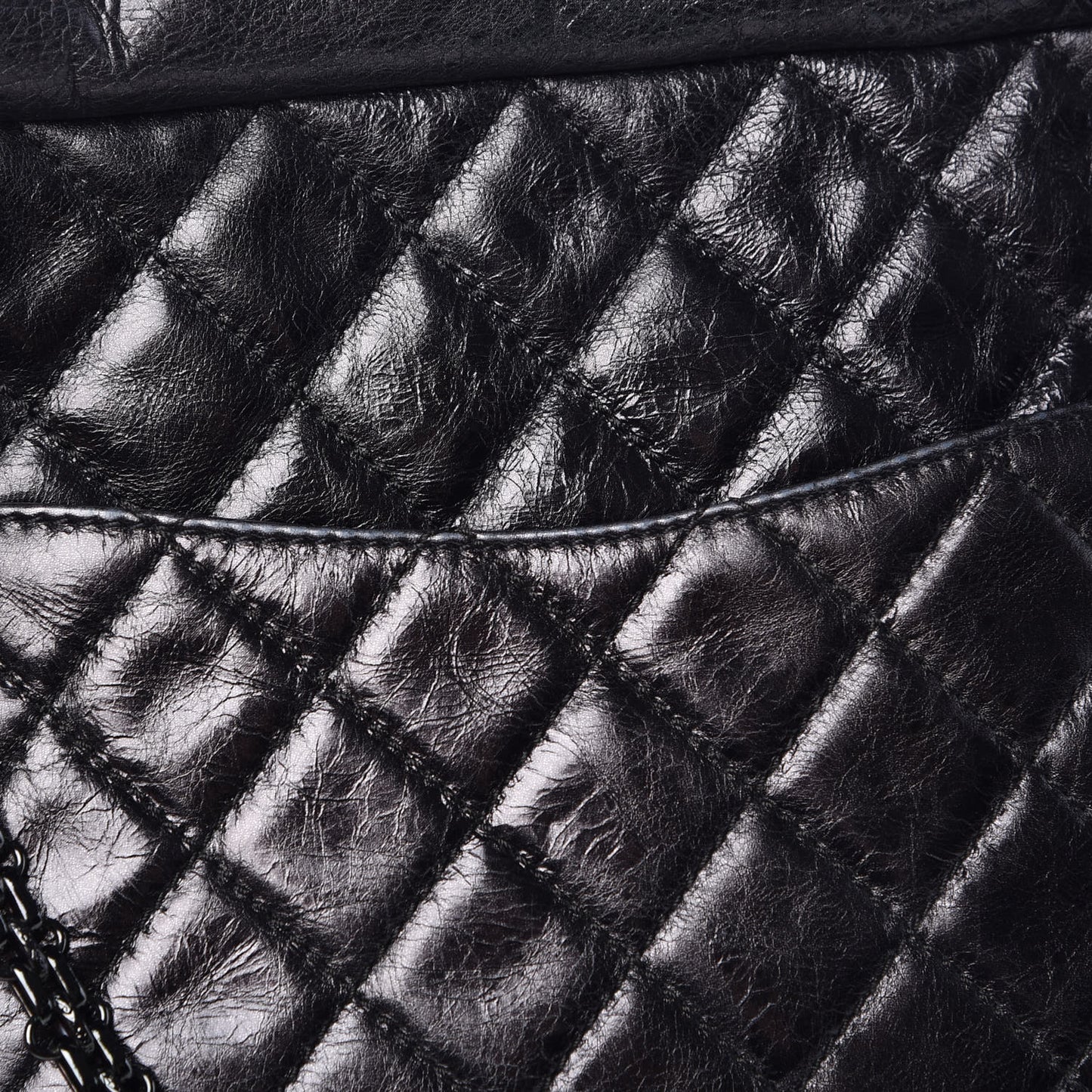 Metallic Aged Calfskin Quilted Medium Reissue Camera Case Black