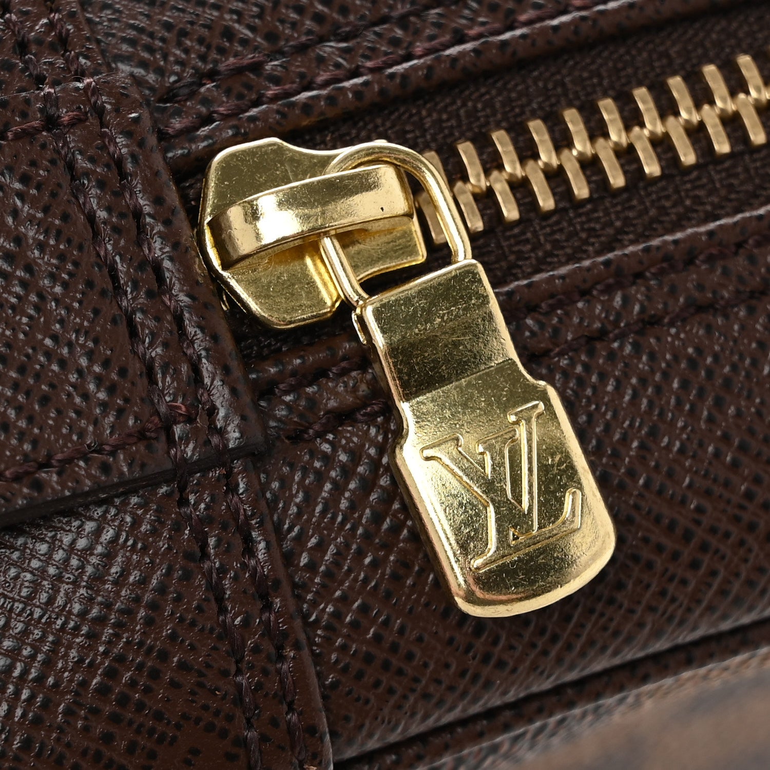 Louis Vuitton Damier Ebene Trousse Toilette 28 8 of 8