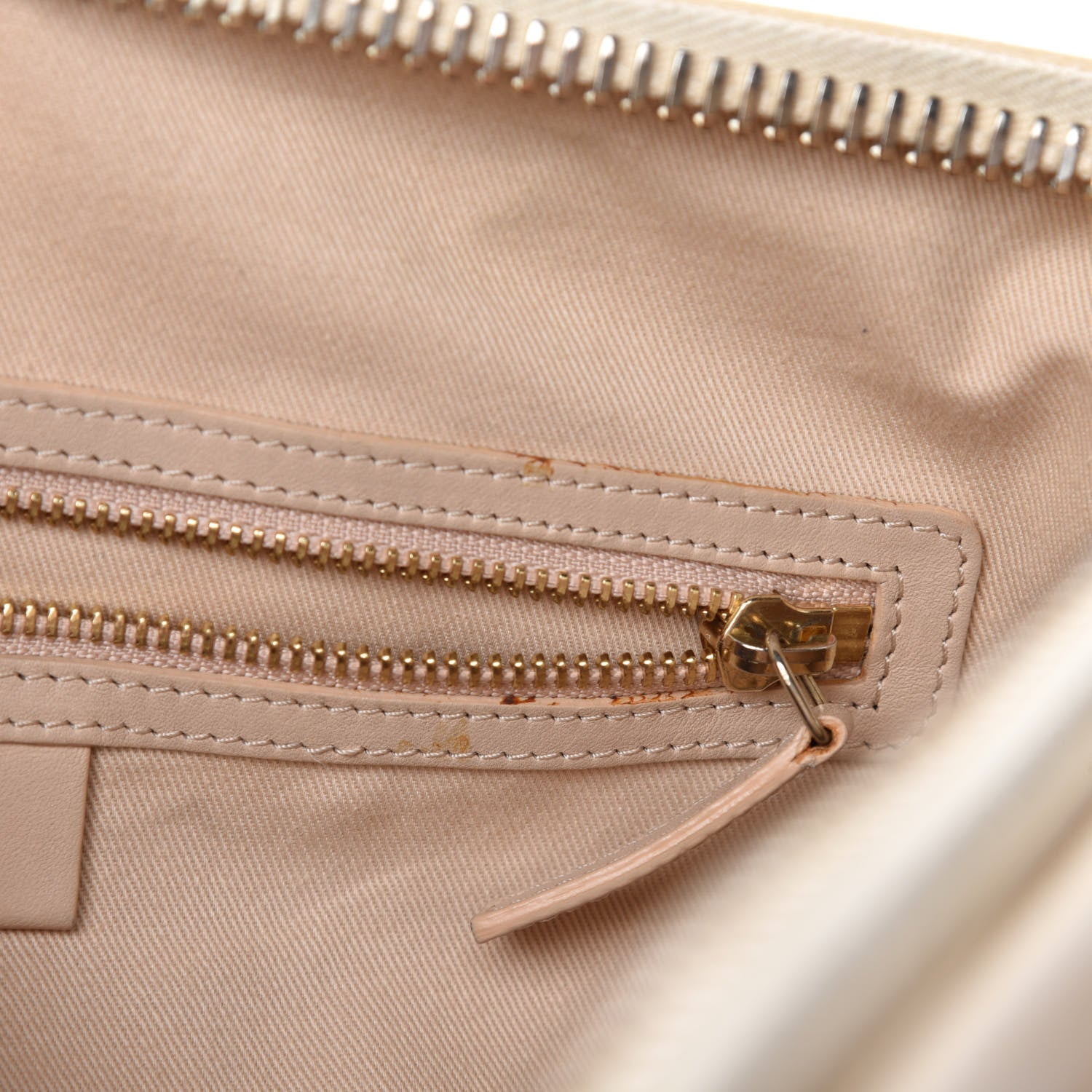 Givenchy Shiny Lord Calfskin Large Antigona Beige 16 of 19