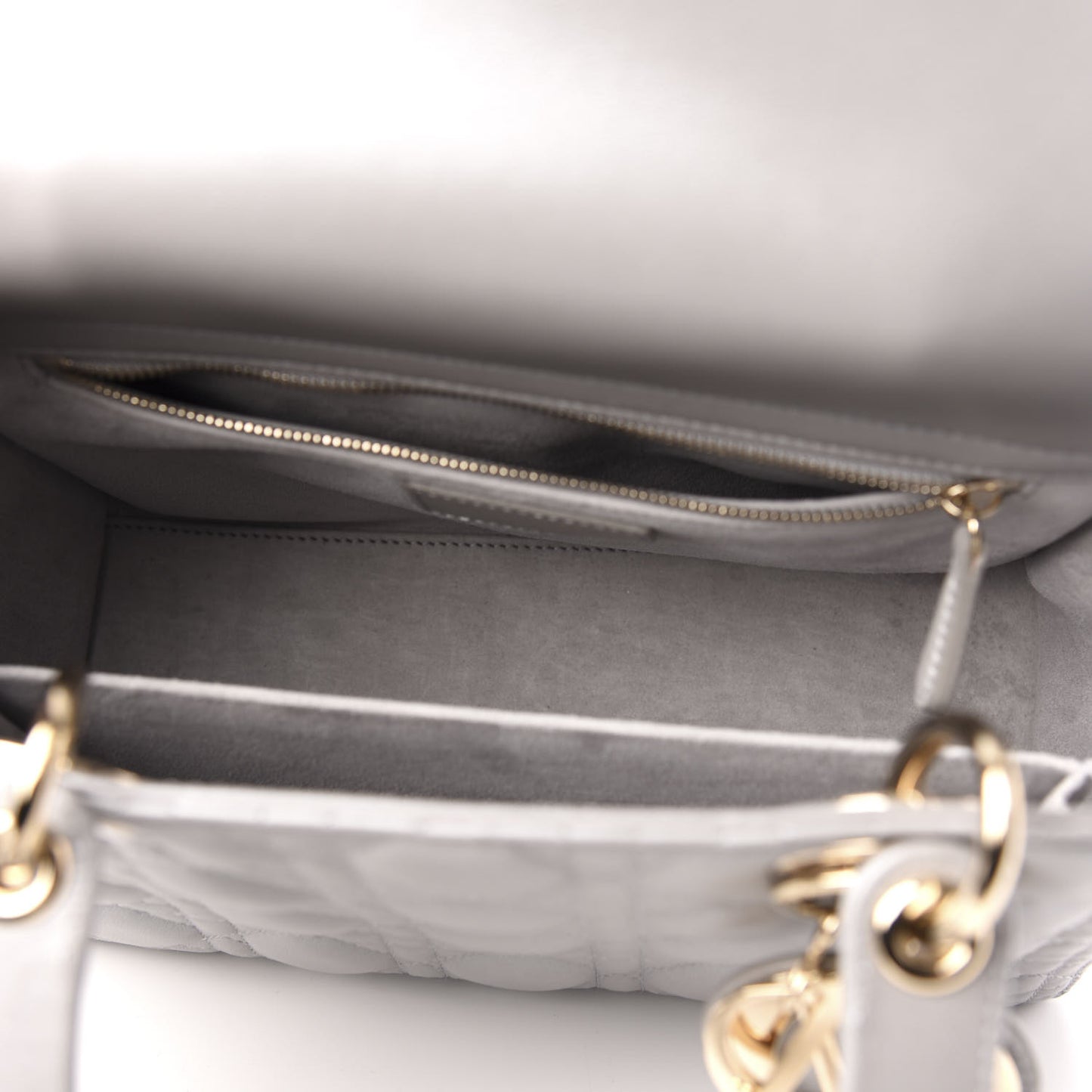 Pearly Lambskin Cannage Medium Lady Dior Grey