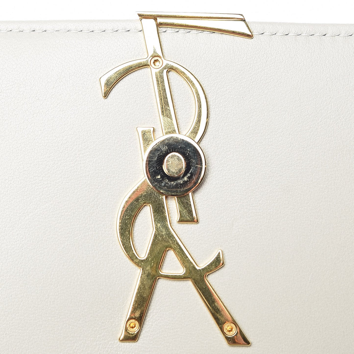 Lambskin Matelasse Monogram Vicky Chain Wallet Off White