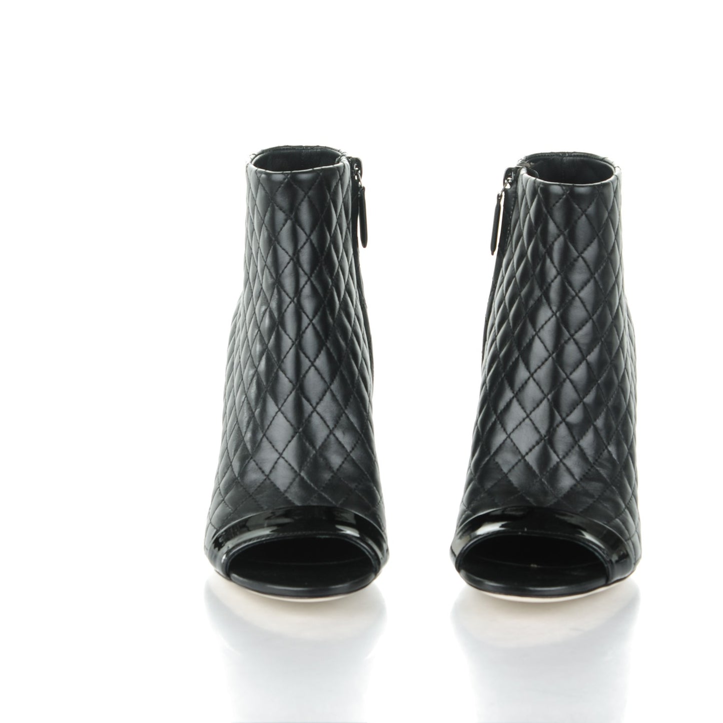 Lambskin Quilted Patent Pearl Short Boots 40 Black