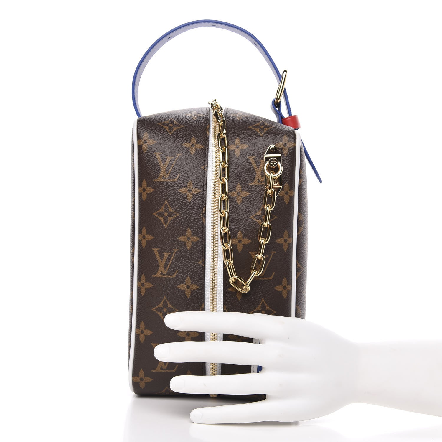 Louis Vuitton X NBA Monogram Cloakroom Dopp Kit 653565 – FASHIONPHILE