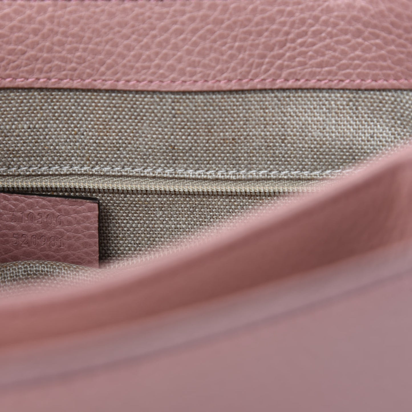 Dollar Calfskin Medium Interlocking G Top Handle Shoulder Bag Soft Pink