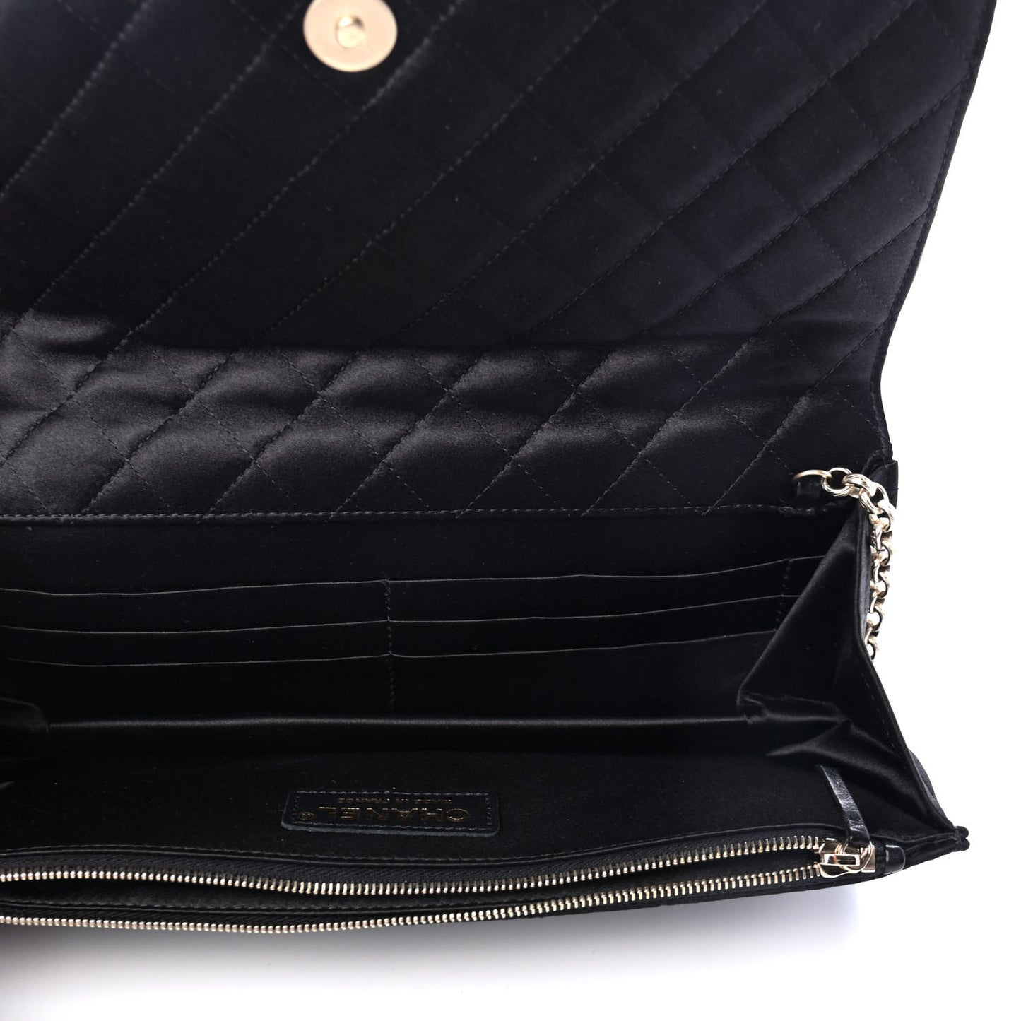 Satin Pearl Flap Black