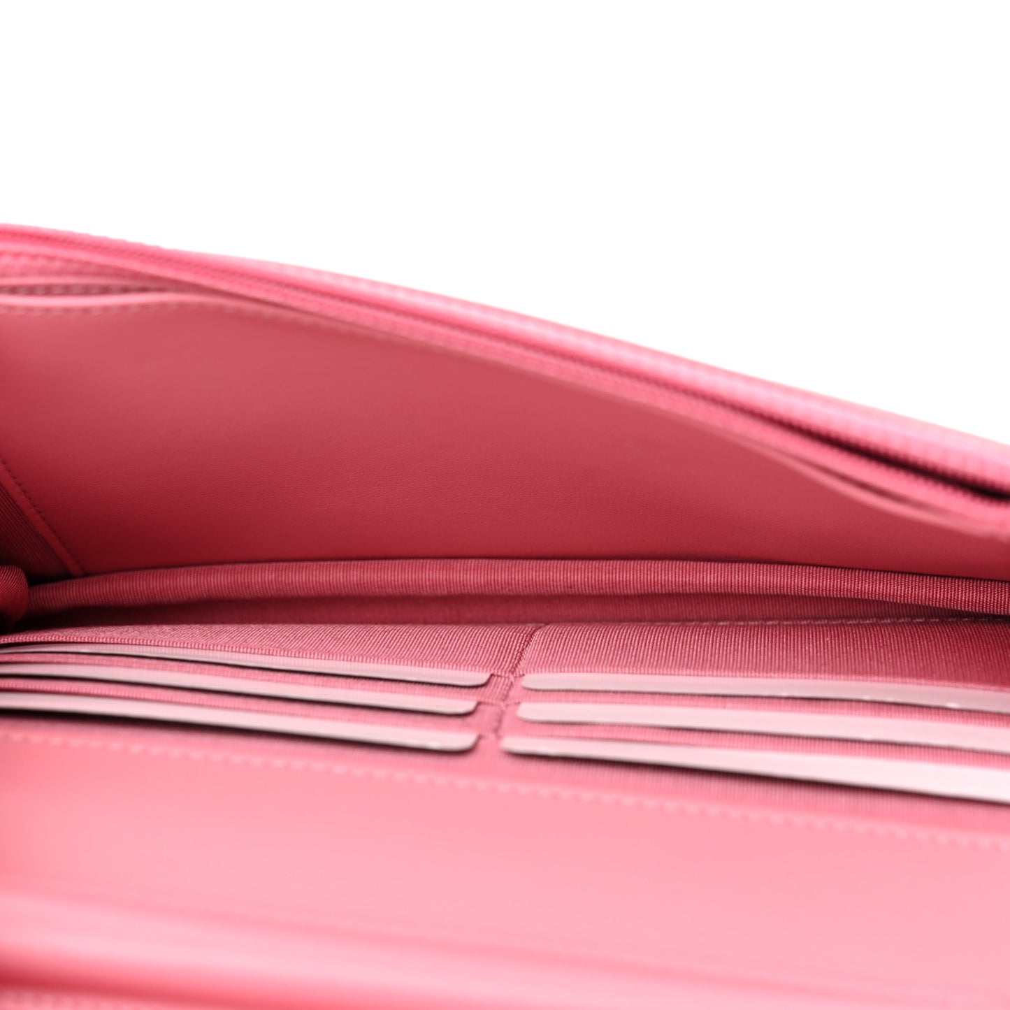 Caviar Quilted Boy Wallet On Chain WOC Pink