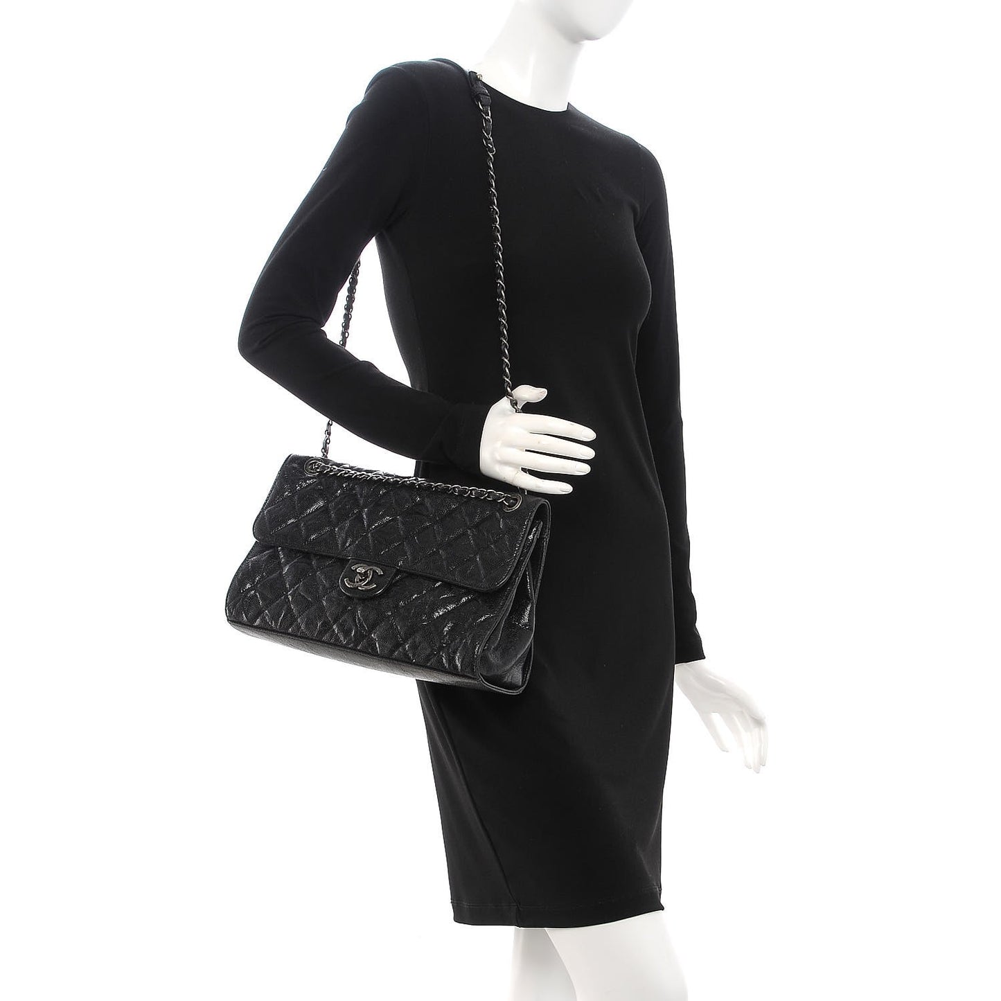 Crumpled Grained Calfskin Jumbo CC Crave Flap Black