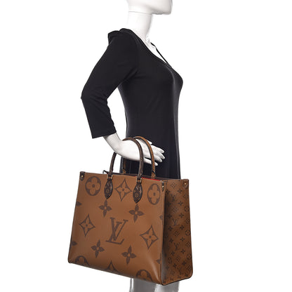 Louis Vuitton Reverse Monogram Giant Onthego GM 3 of 14