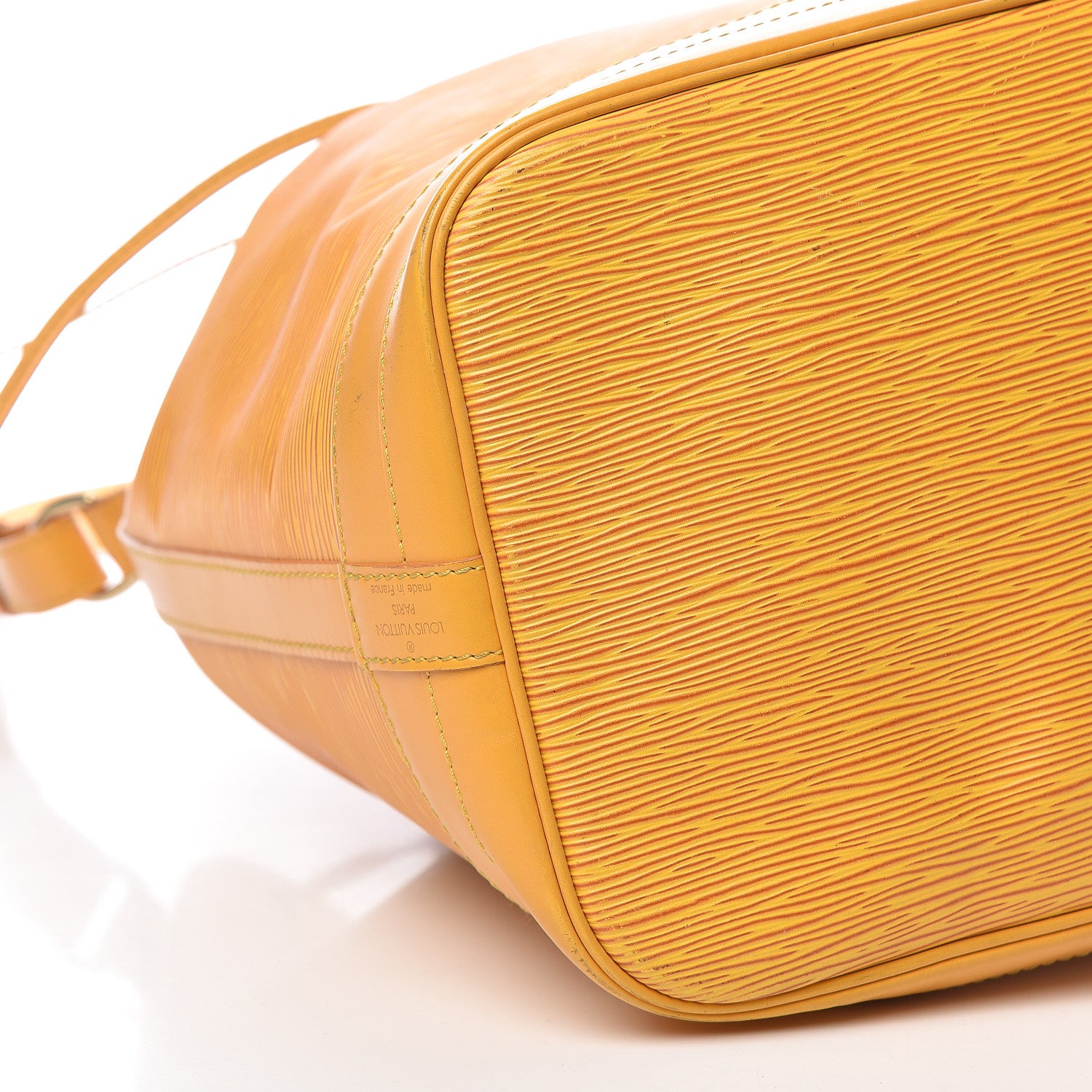 Louis Vuitton Epi Noe Tassil 8 of 17