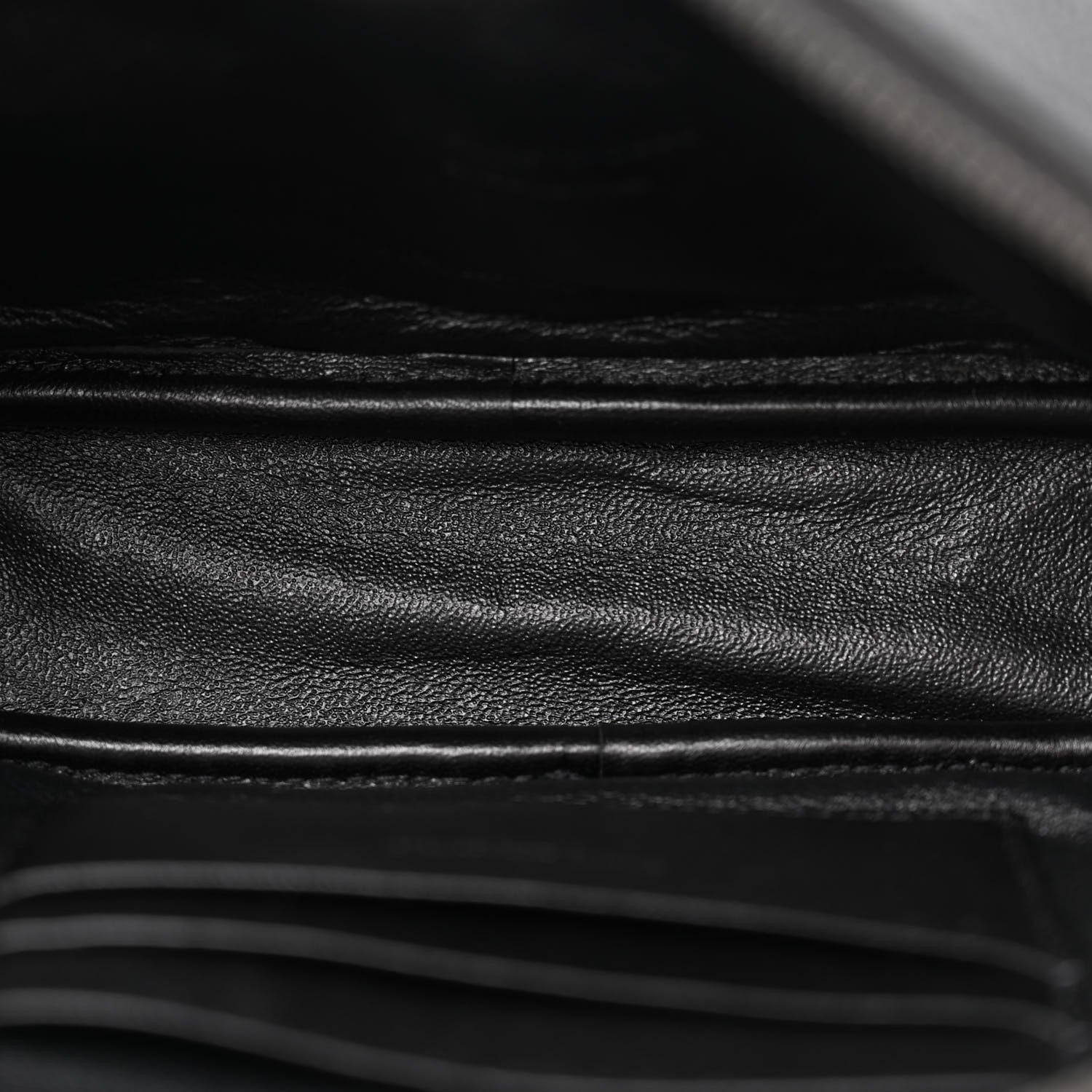Saint Laurent Grain De Poudre Matelasse Monochrome Monogram Mini Lou Camera Bag Black 5 of 10