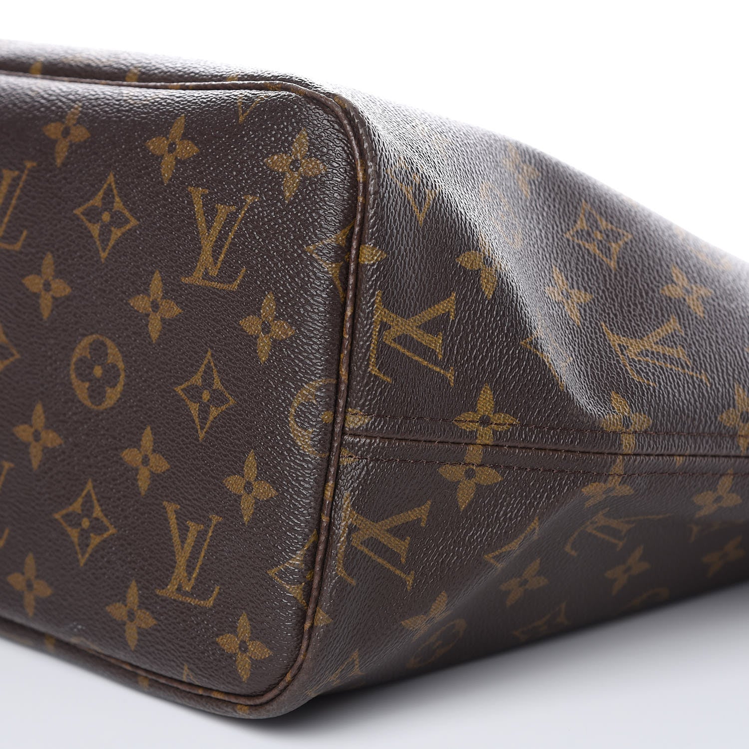 Louis Vuitton Monogram Neverfull MM 9 of 17