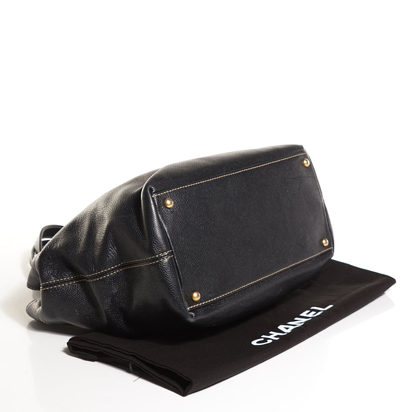 Caviar Shoulder Bag Black