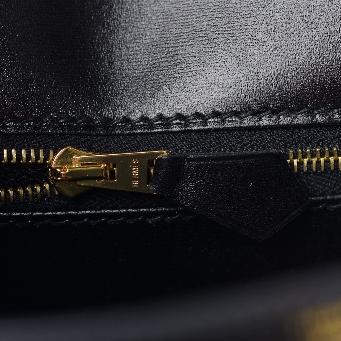 Box Kelly Sellier 28 Black