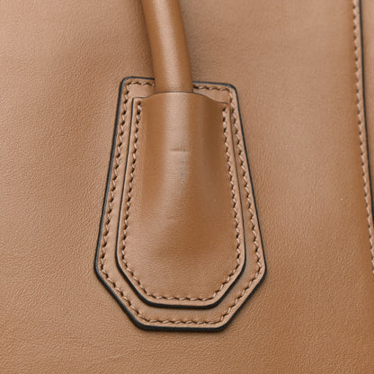 Givenchy Soft Calfskin Large Soft Antigona Military Green 10 of 10