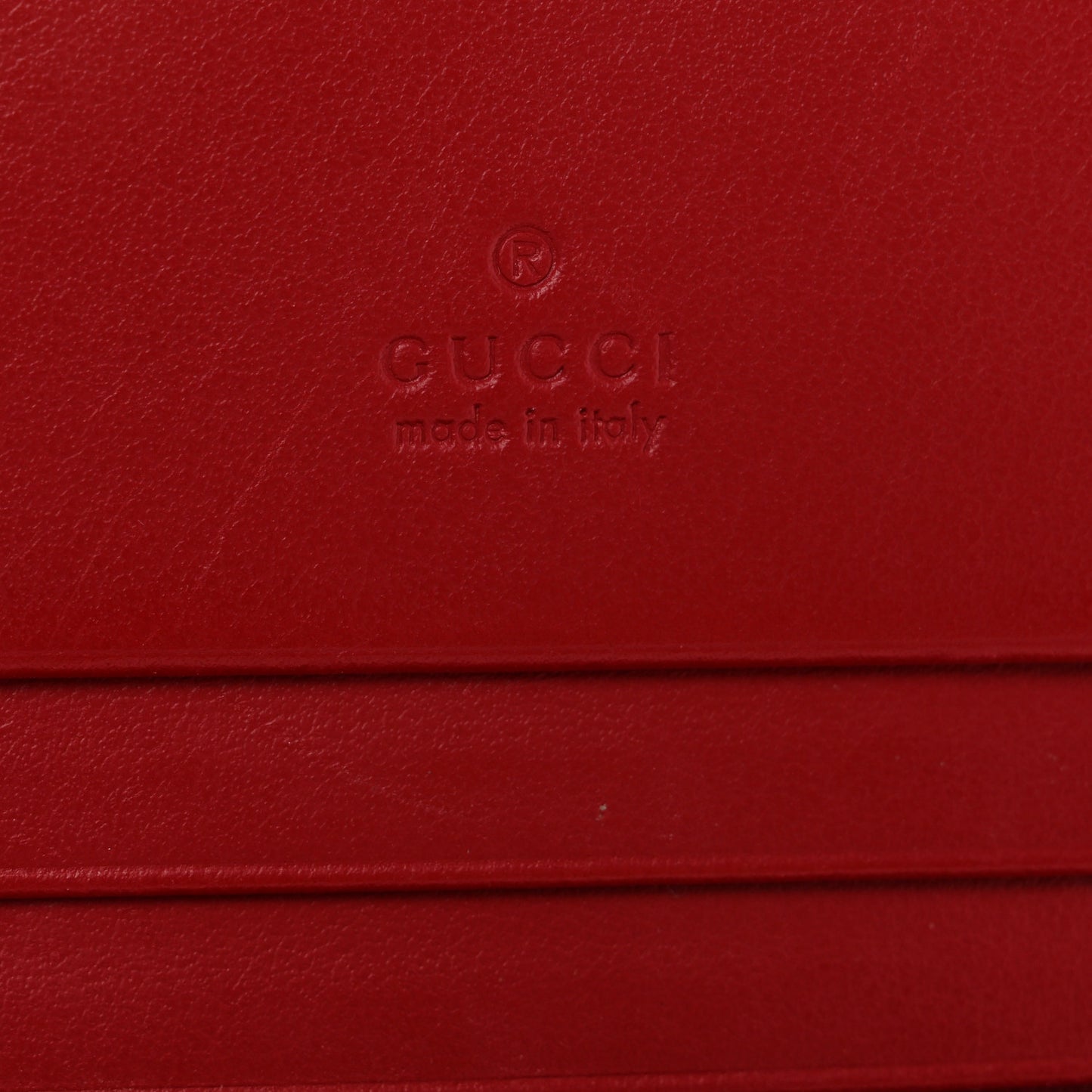 Calfskin Matelasse GG Marmont Card Case Wallet Hibiscus Red