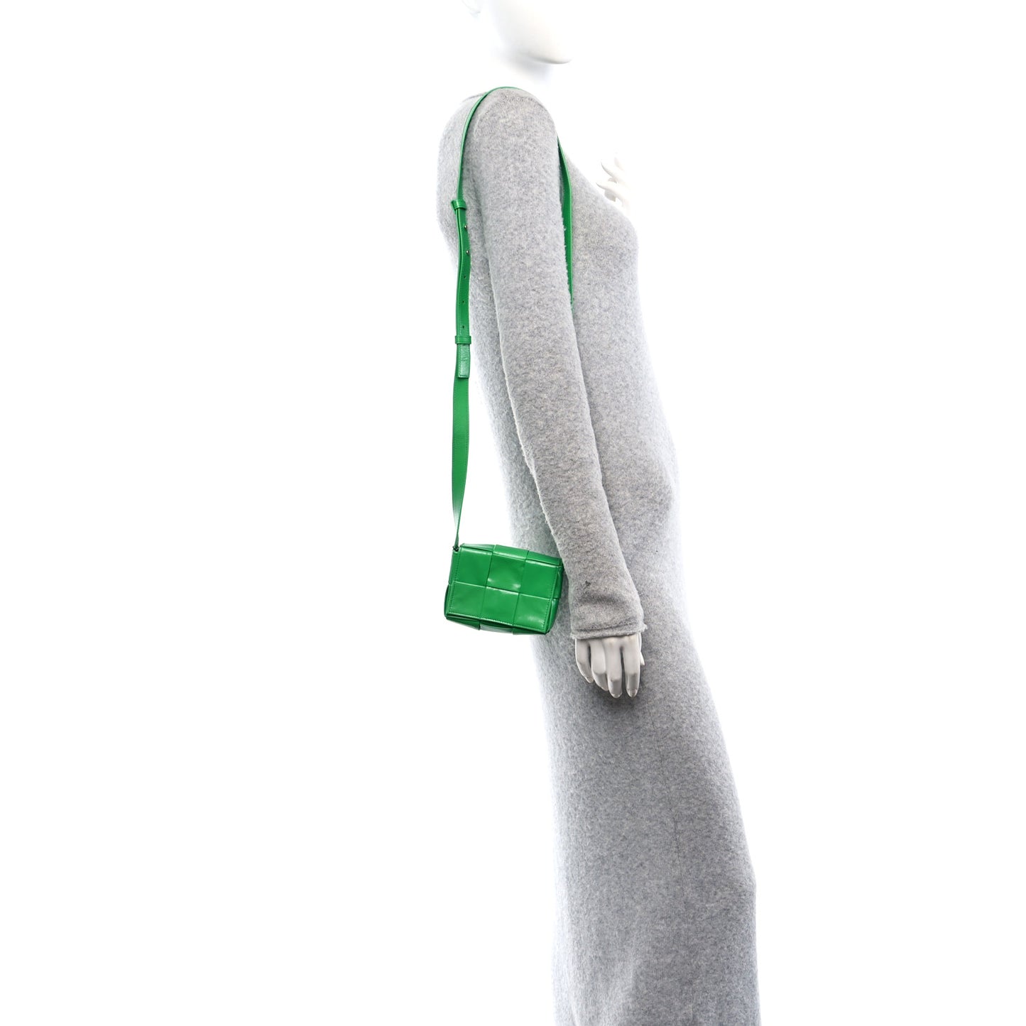 Paper Calfskin Maxi Intreccio Extra Mini Cassette Crossbody Bag Parakeet