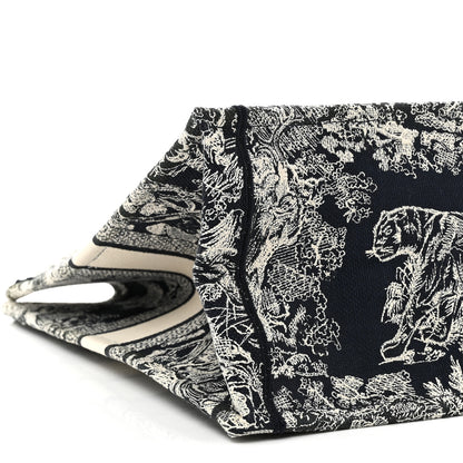 Christian Dior Canvas Embroidered Large Toile De Jouy Reverse Book Tote Blue 9 of 10