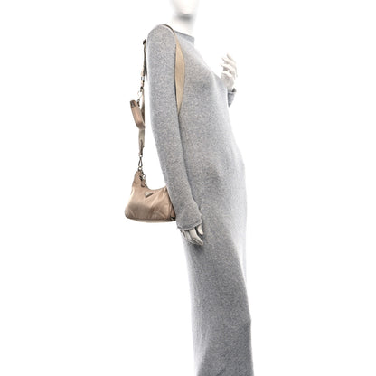 Prada Nylon Re-Edition 2005 Shoulder Bag Cammeo 2 of 10