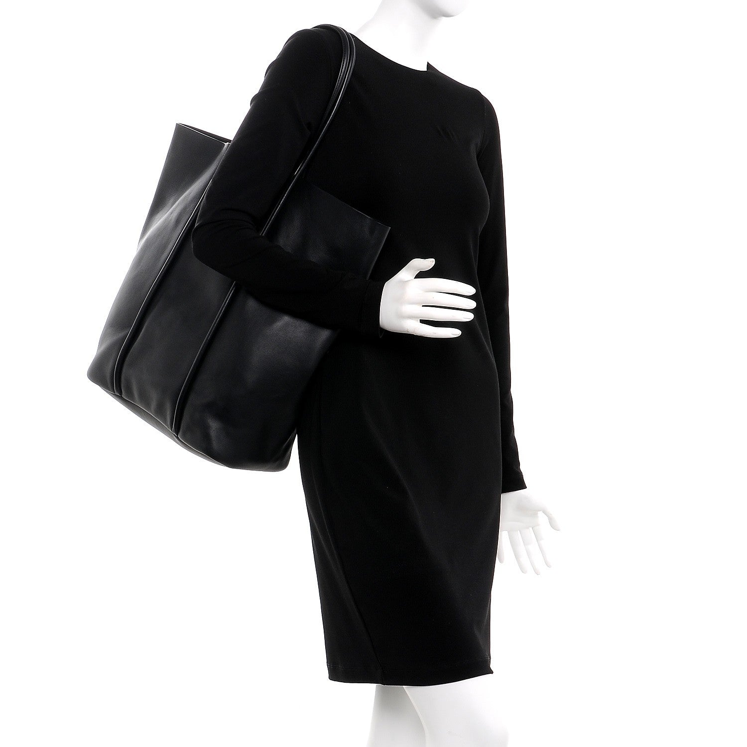 Tom Ford Smooth Calfskin Tubo Vertical Tote Black 2 of 8