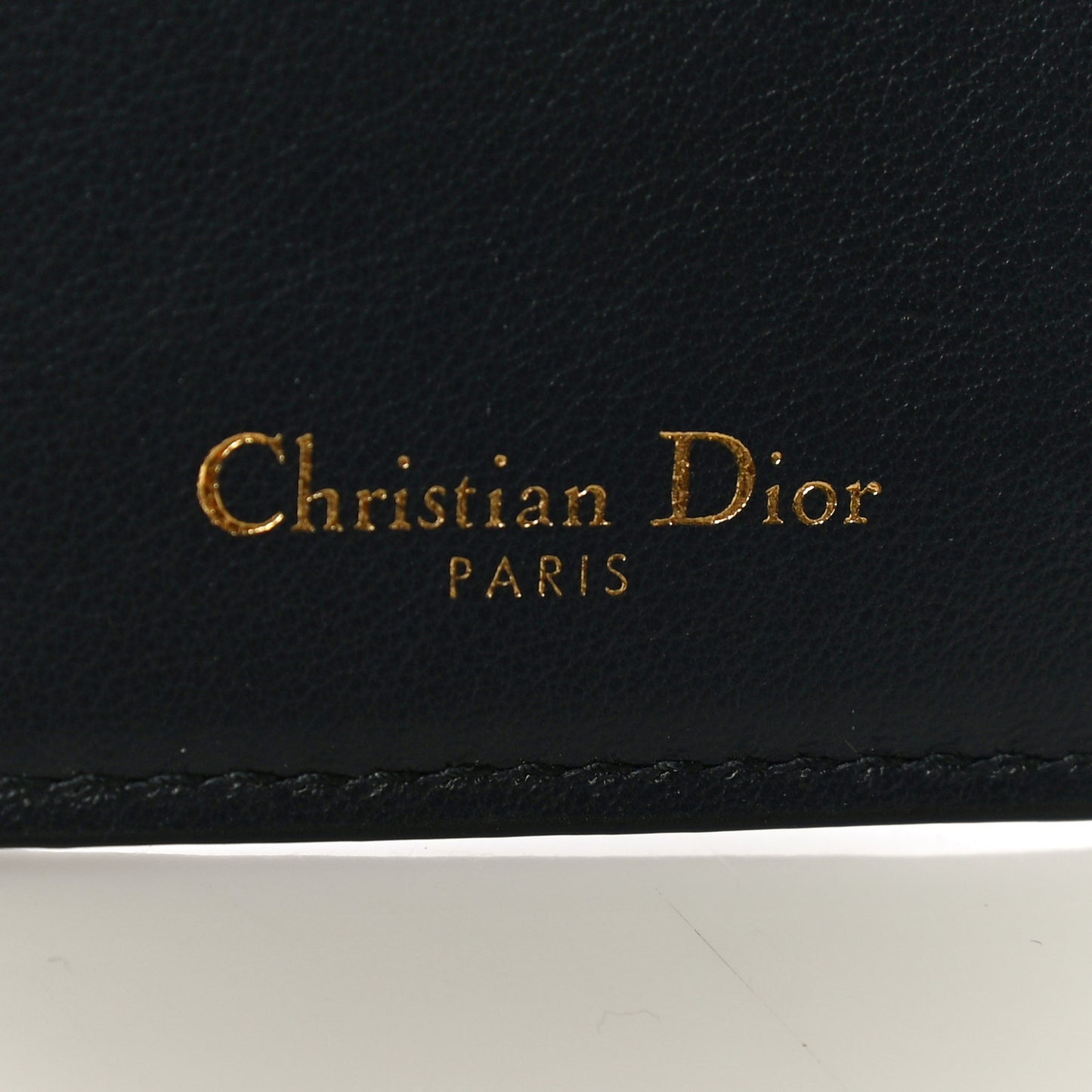 Oblique 30 Montaigne Passport Holder Blue