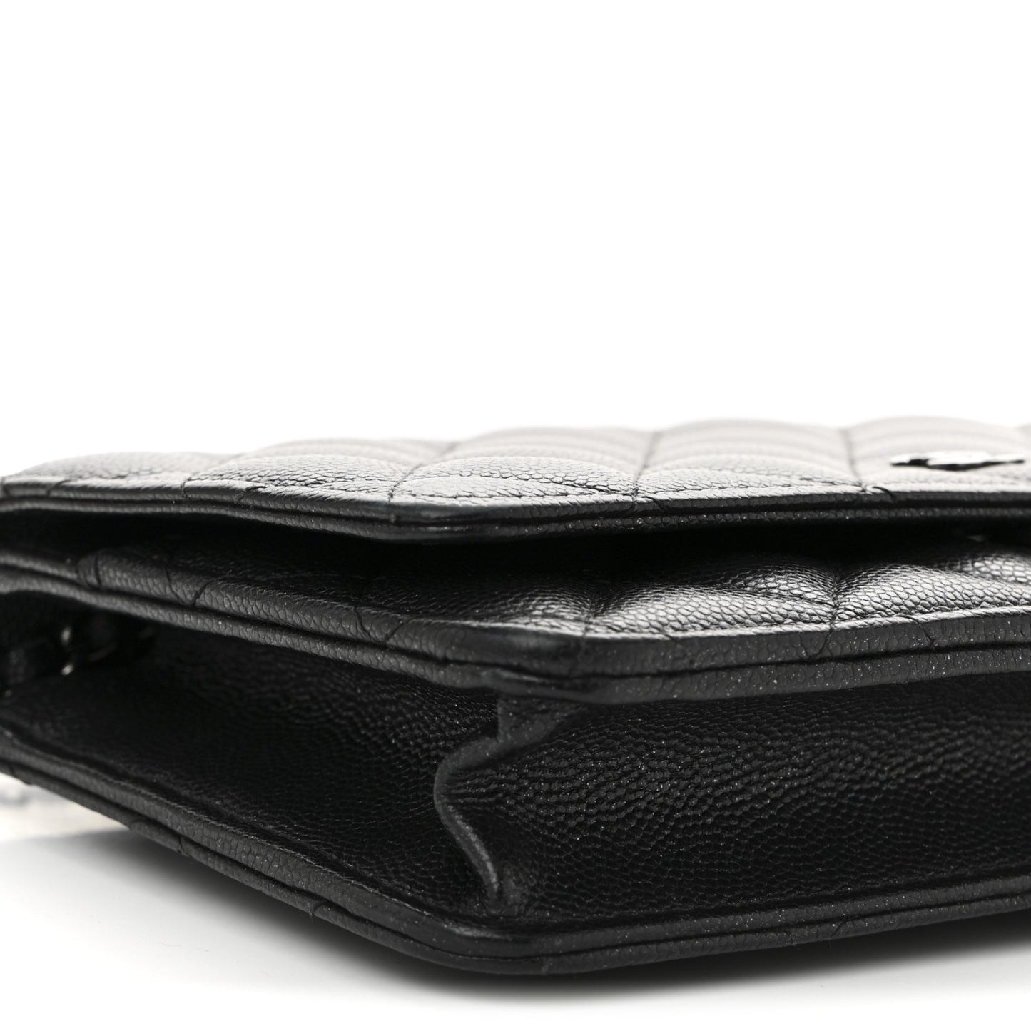 Caviar Quilted Wallet on Chain WOC Black