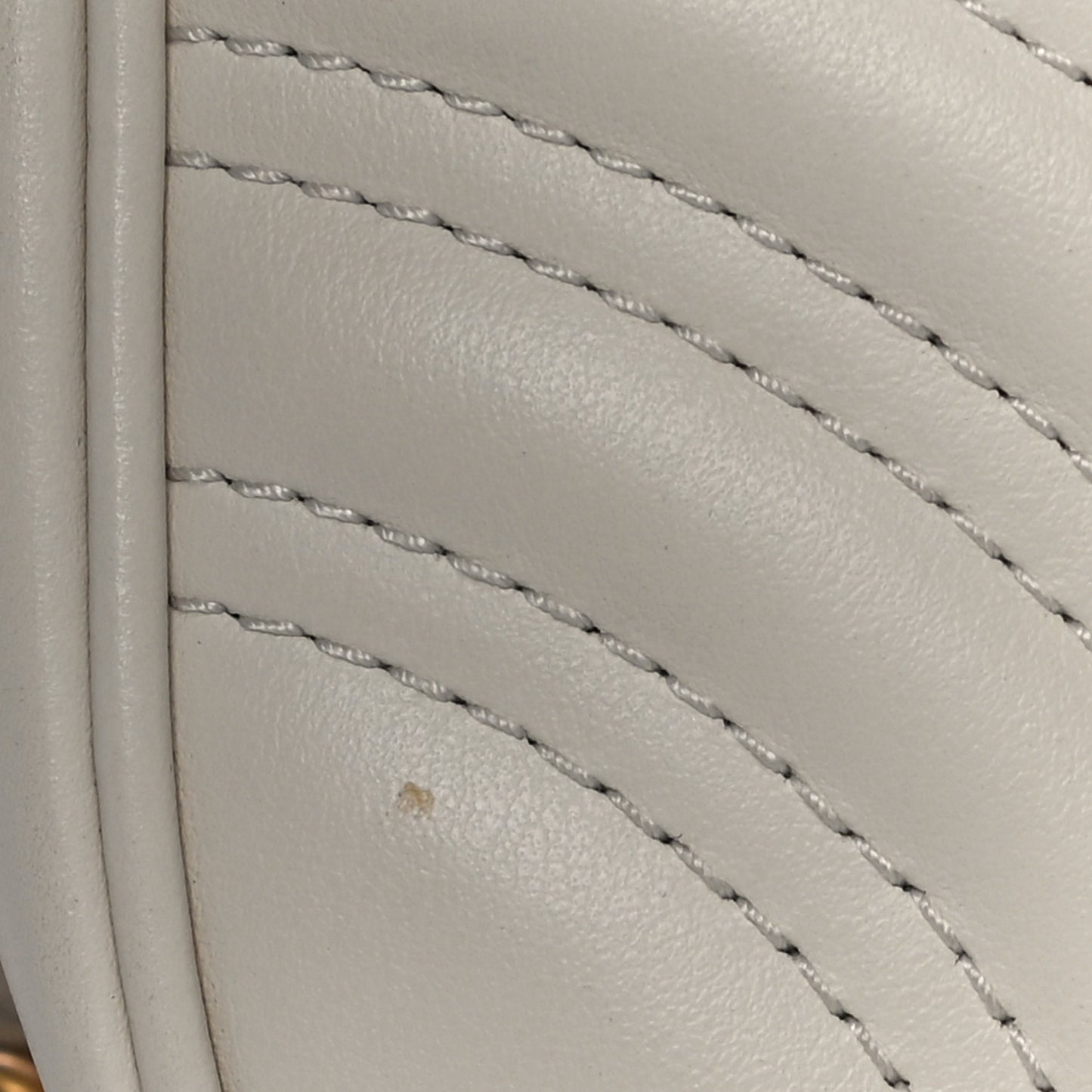 Calfskin Matelasse Mini GG Marmont Shoulder Bag White
