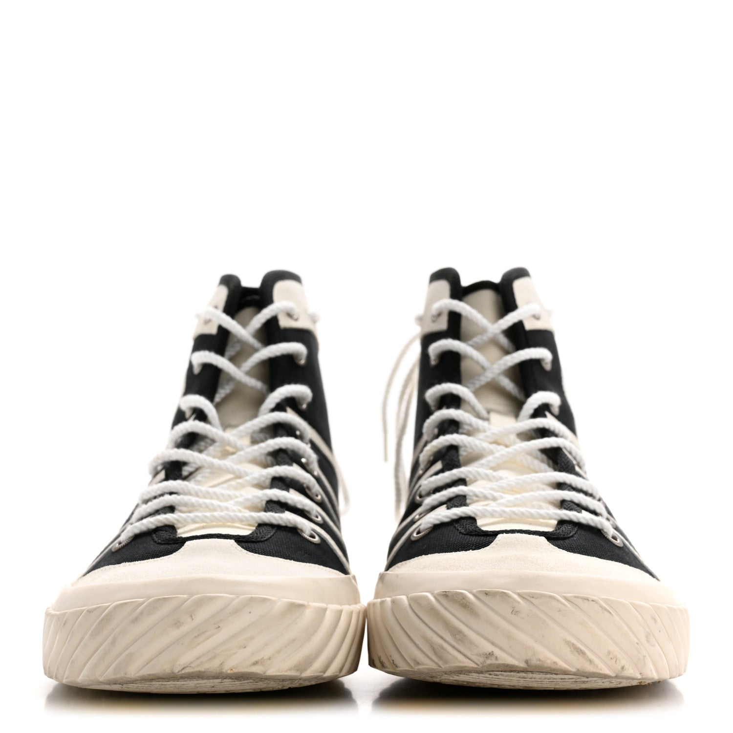 Gucci Canvas New Lace Mens Tortuga High Top Sneakers 9 Black White 3 of 14