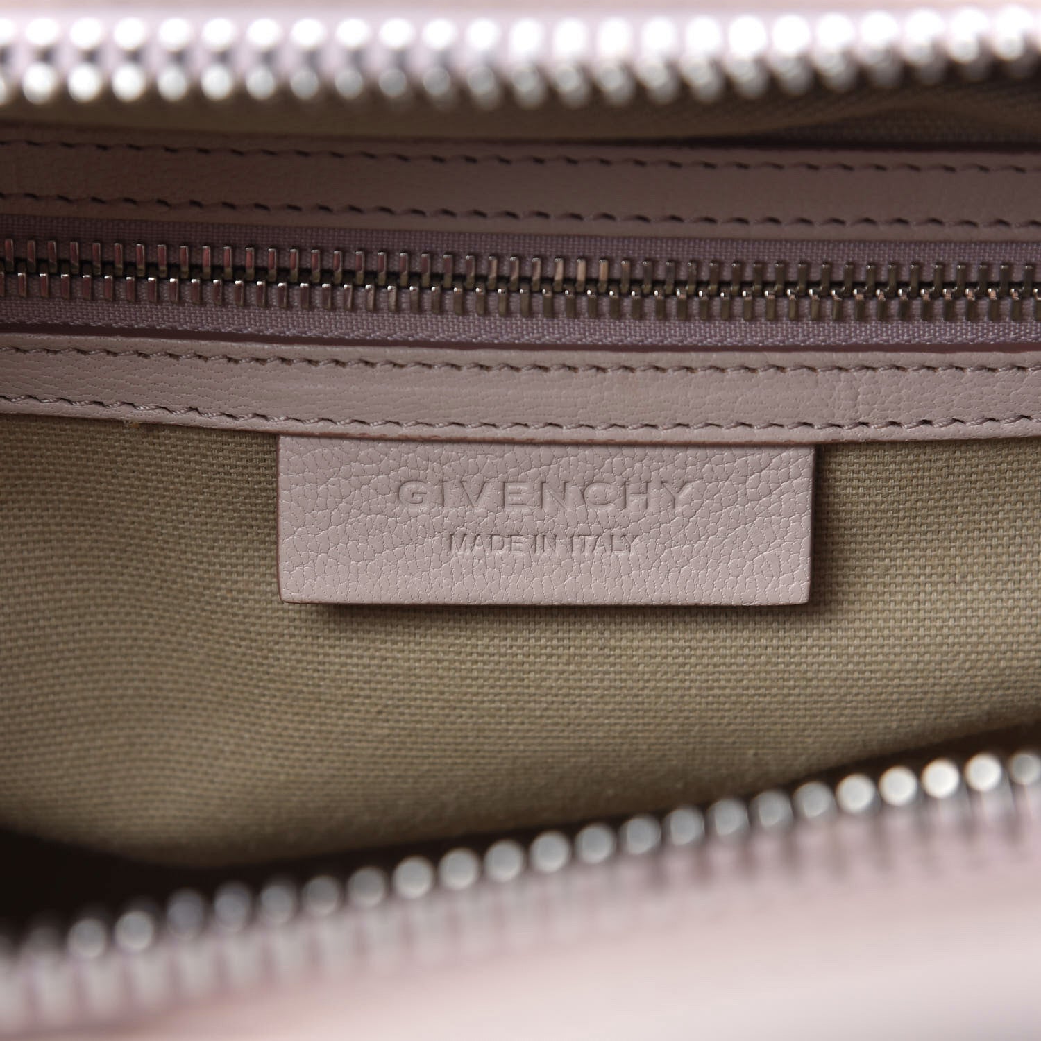 Givenchy Sugar Goatskin Small Antigona Nude Pink 9 of 10