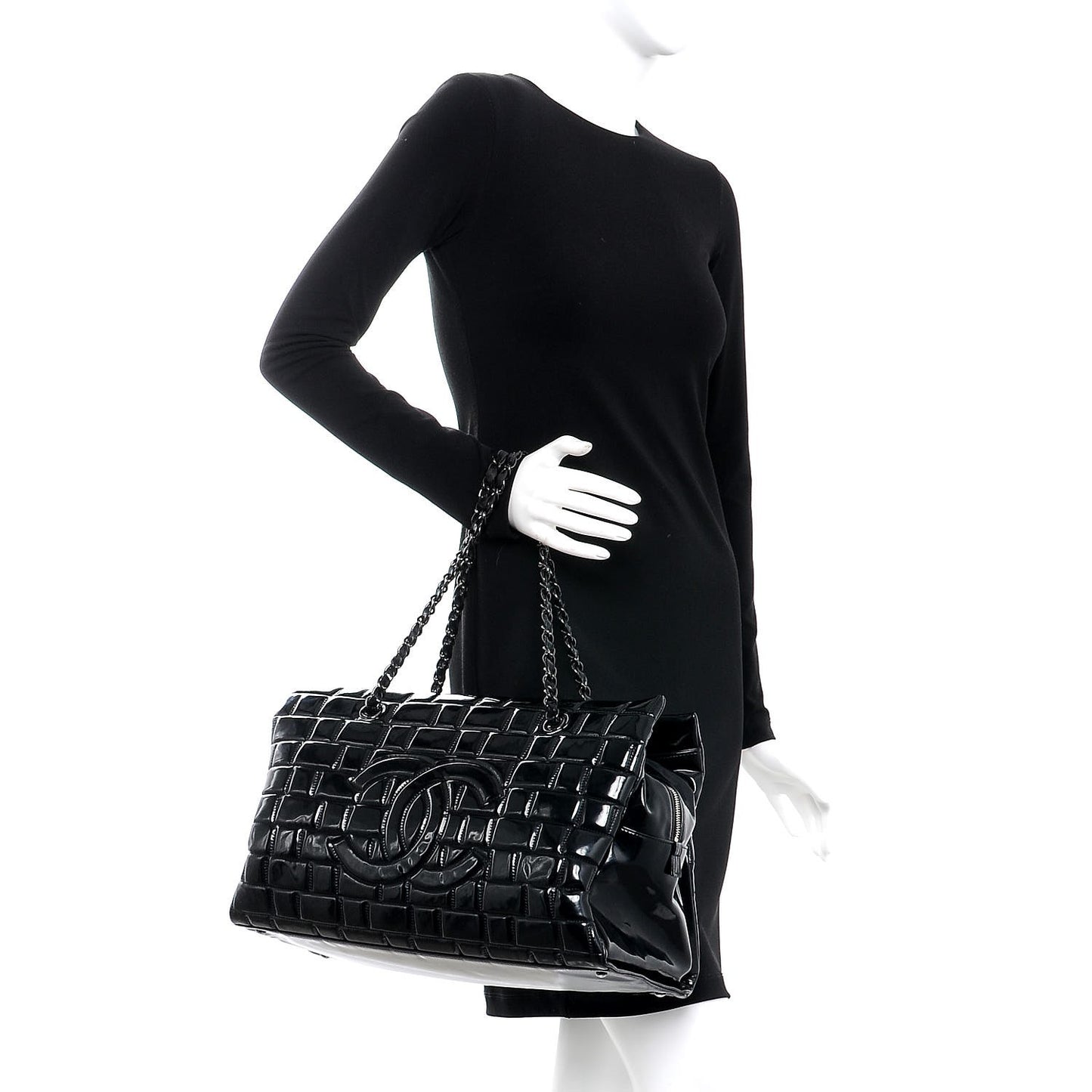 Vinyl Quilted Frozen Shopping Tote Black