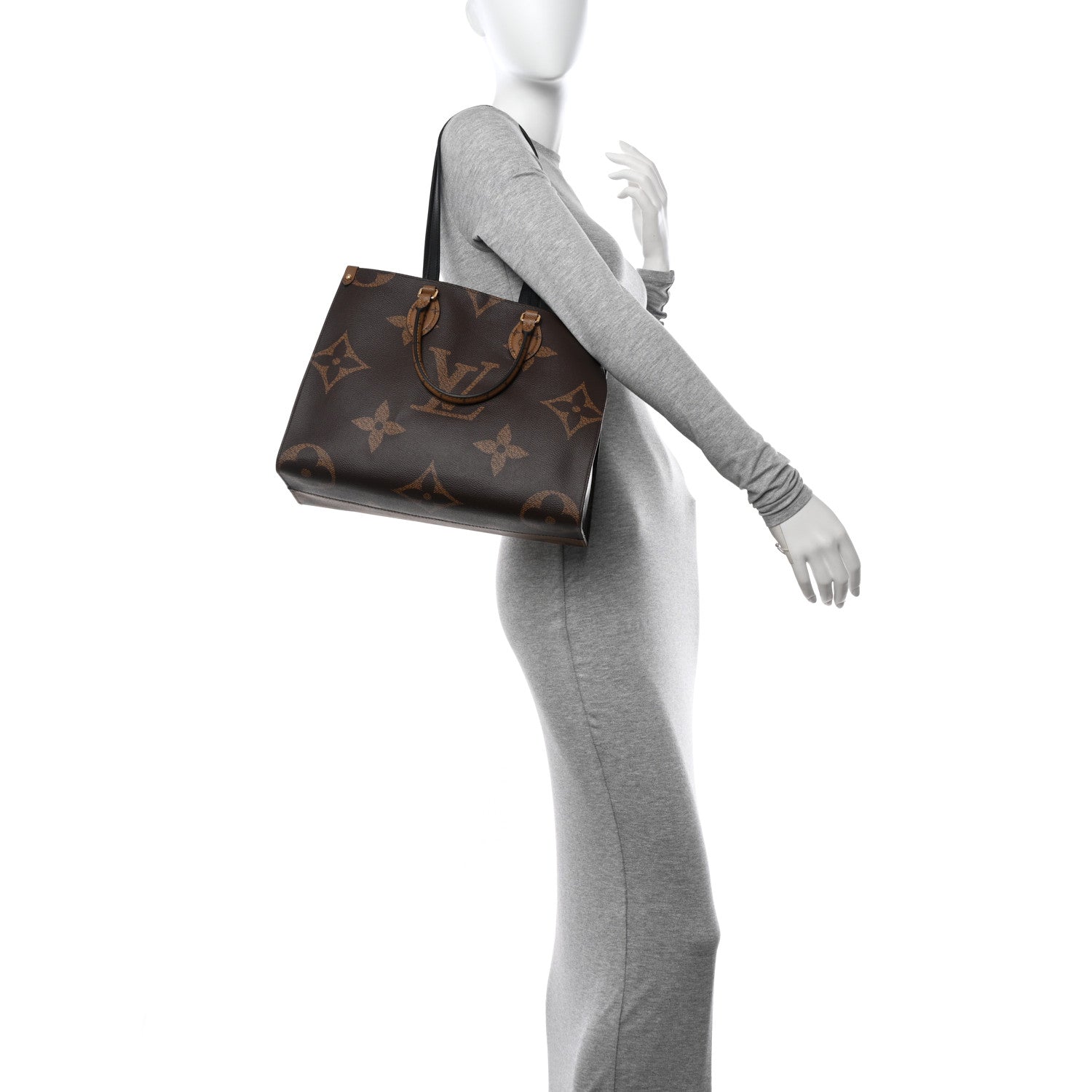 Louis Vuitton Reverse Monogram Giant Onthego MM 2 of 9