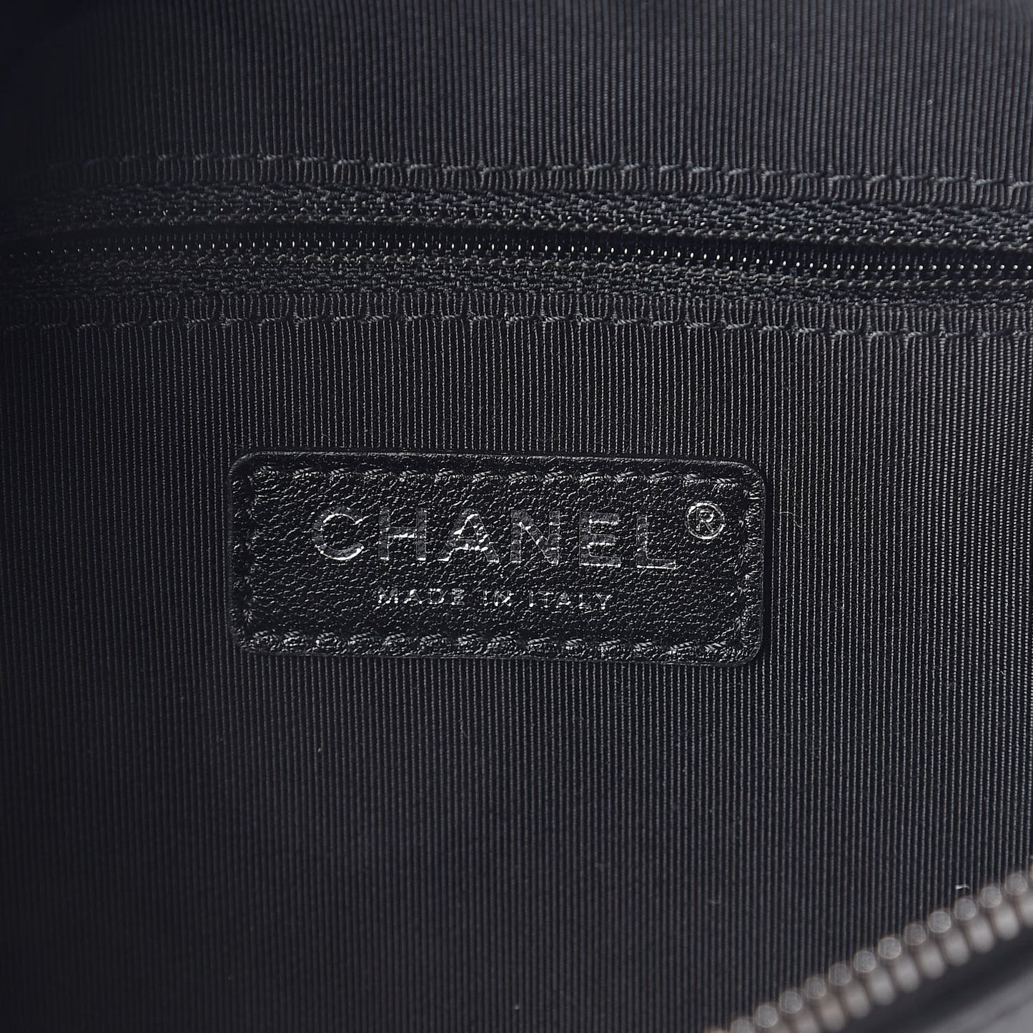 Calfskin Chain 20s Signe Waist Bag Black