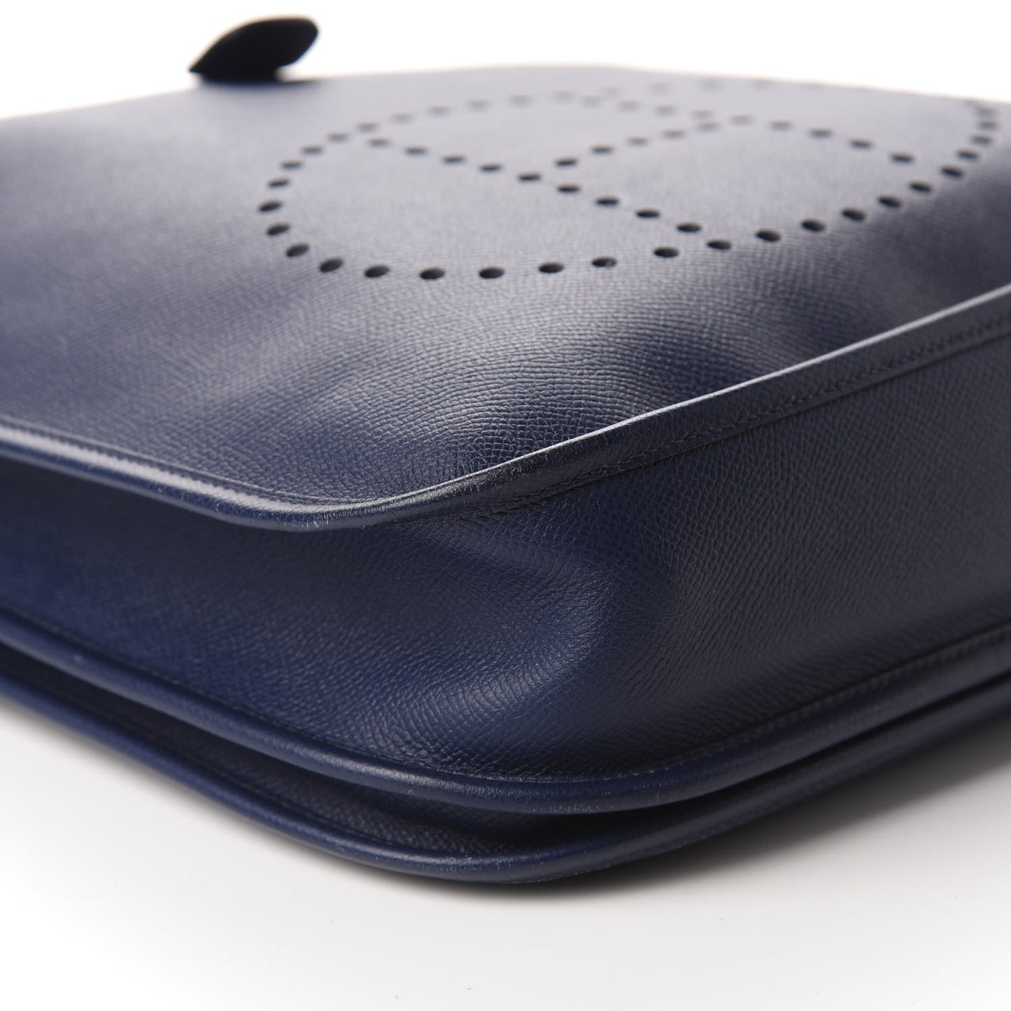 Epsom Evelyne III PM Bleu Saphir