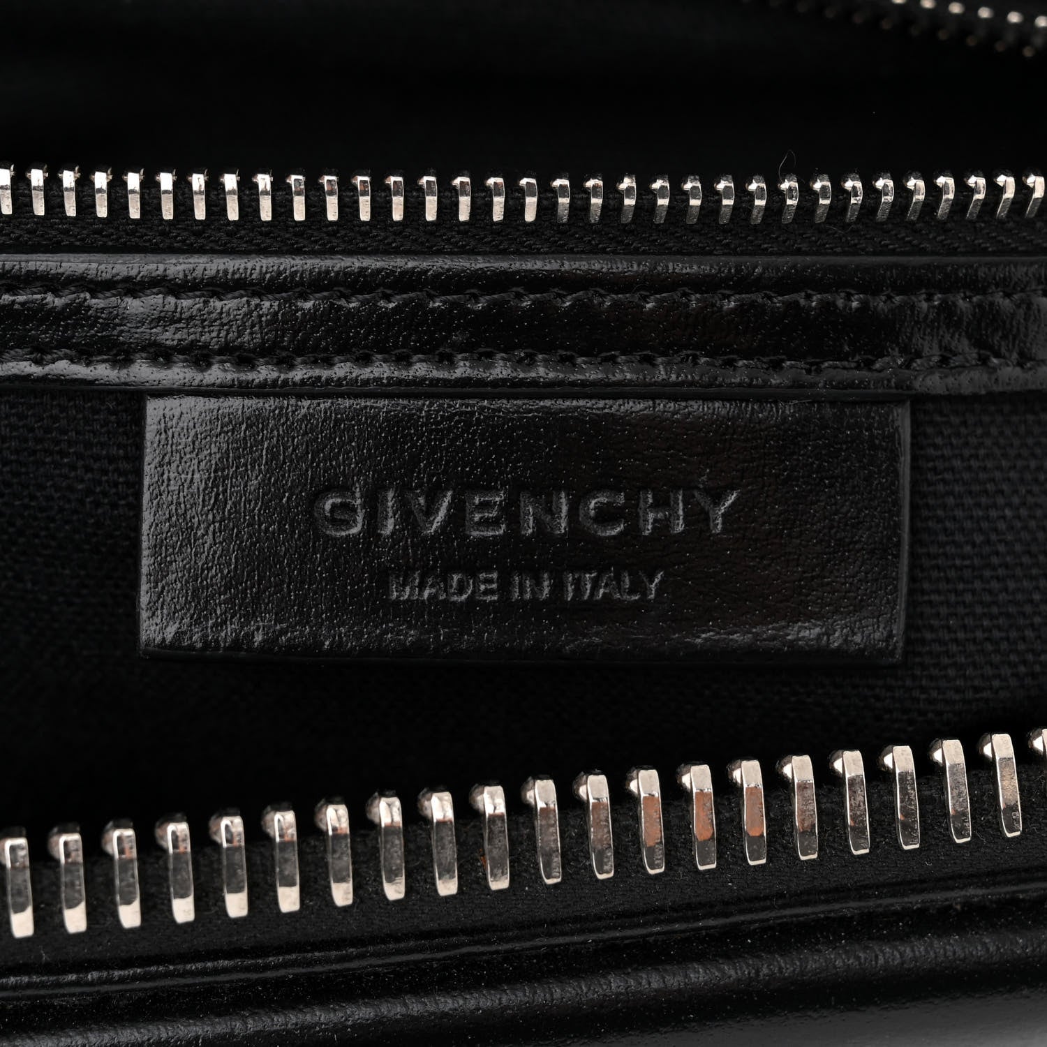 Givenchy Shiny Lord Calfskin Medium Antigona Black 6 of 10
