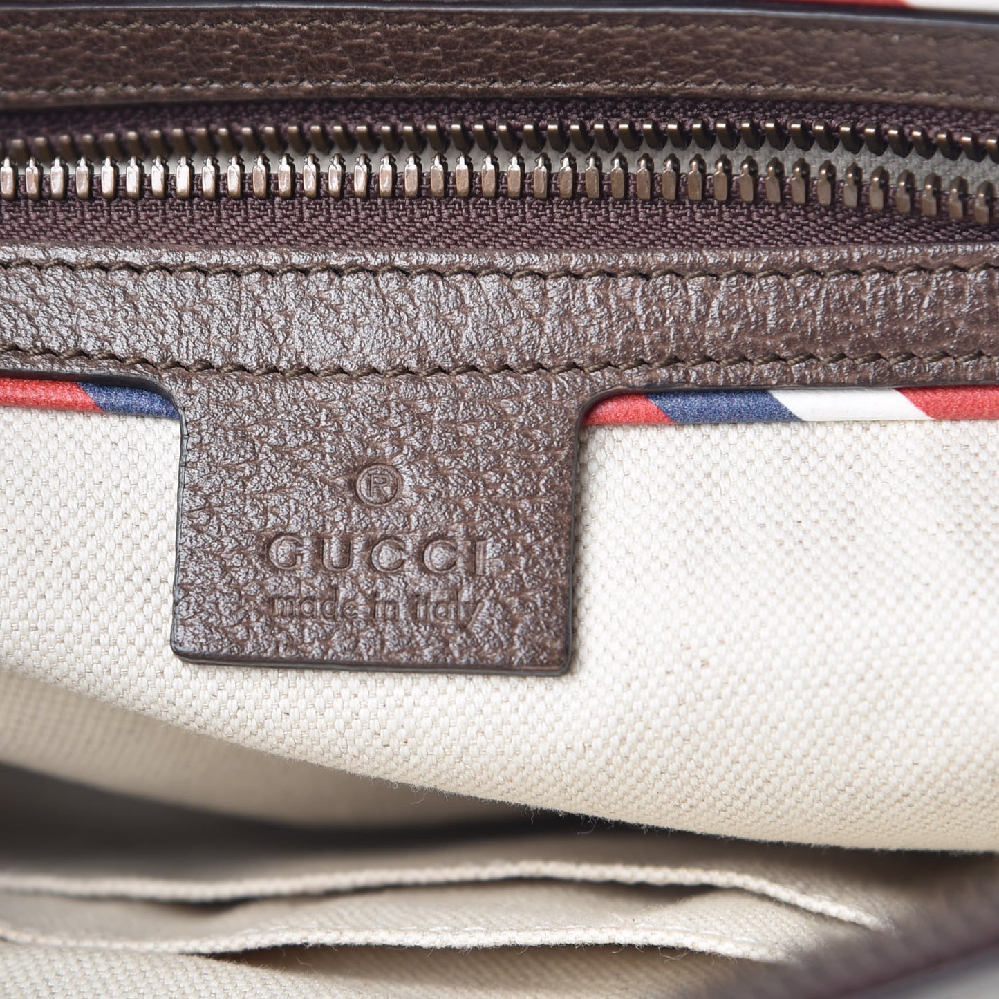 Soft GG Supreme Monogram Courrier Web Medium Flat Messenger Bag Beige New Acero Multicolor
