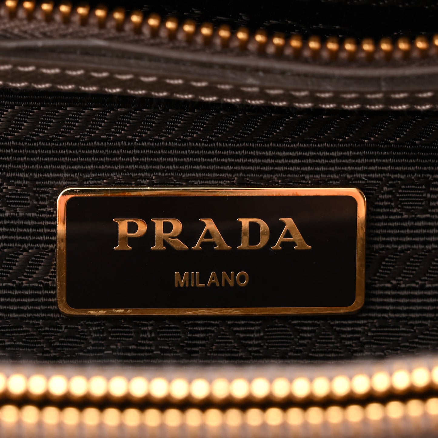 Saffiano Vernice Small Promenade Tote Argilla