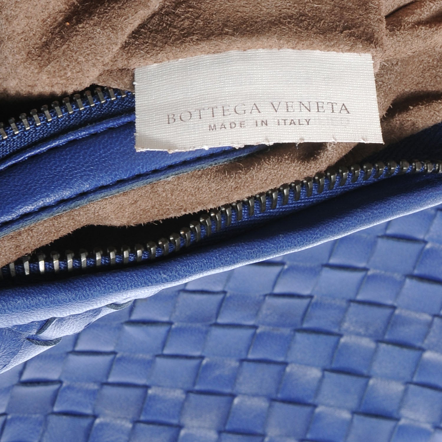 Bottega Veneta Nappa Intrecciato Fuzzy Maxi Veneta Hobo Sapphire 7 of 8