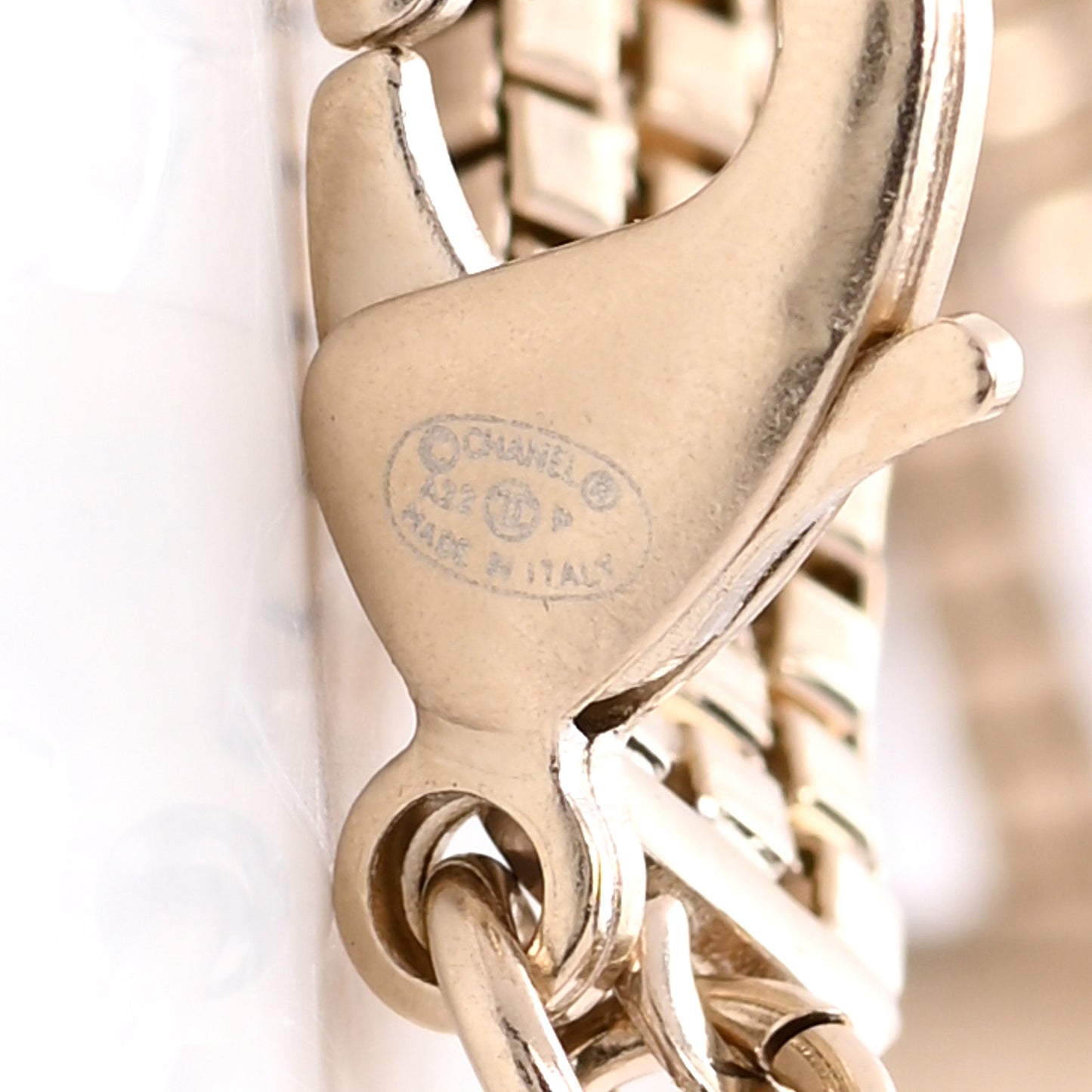 Metal Chain Link CC Medallion Choker Necklace Gold