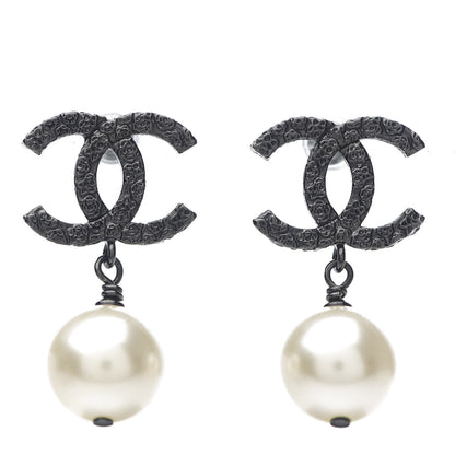 Chanel Pearl CC Drop Camelia Earrings Black Pearly White 1 of 3